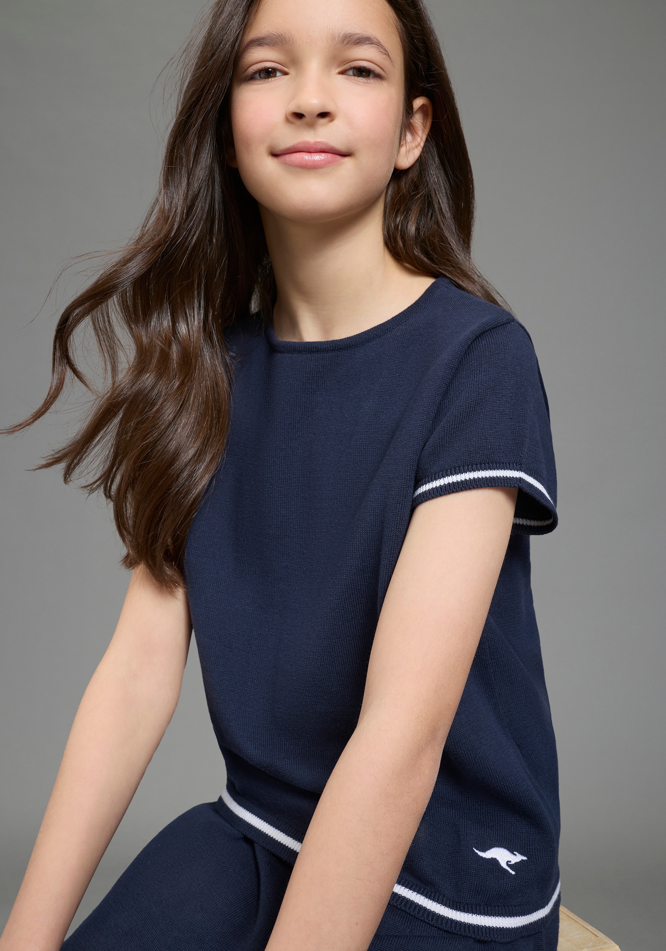 KangaROOS Kurzarmpullover »Kangaroos Strick T-Shirt für Mädchen« mit Rundhalsausschnitt, unifarben mit Farbeinsatz