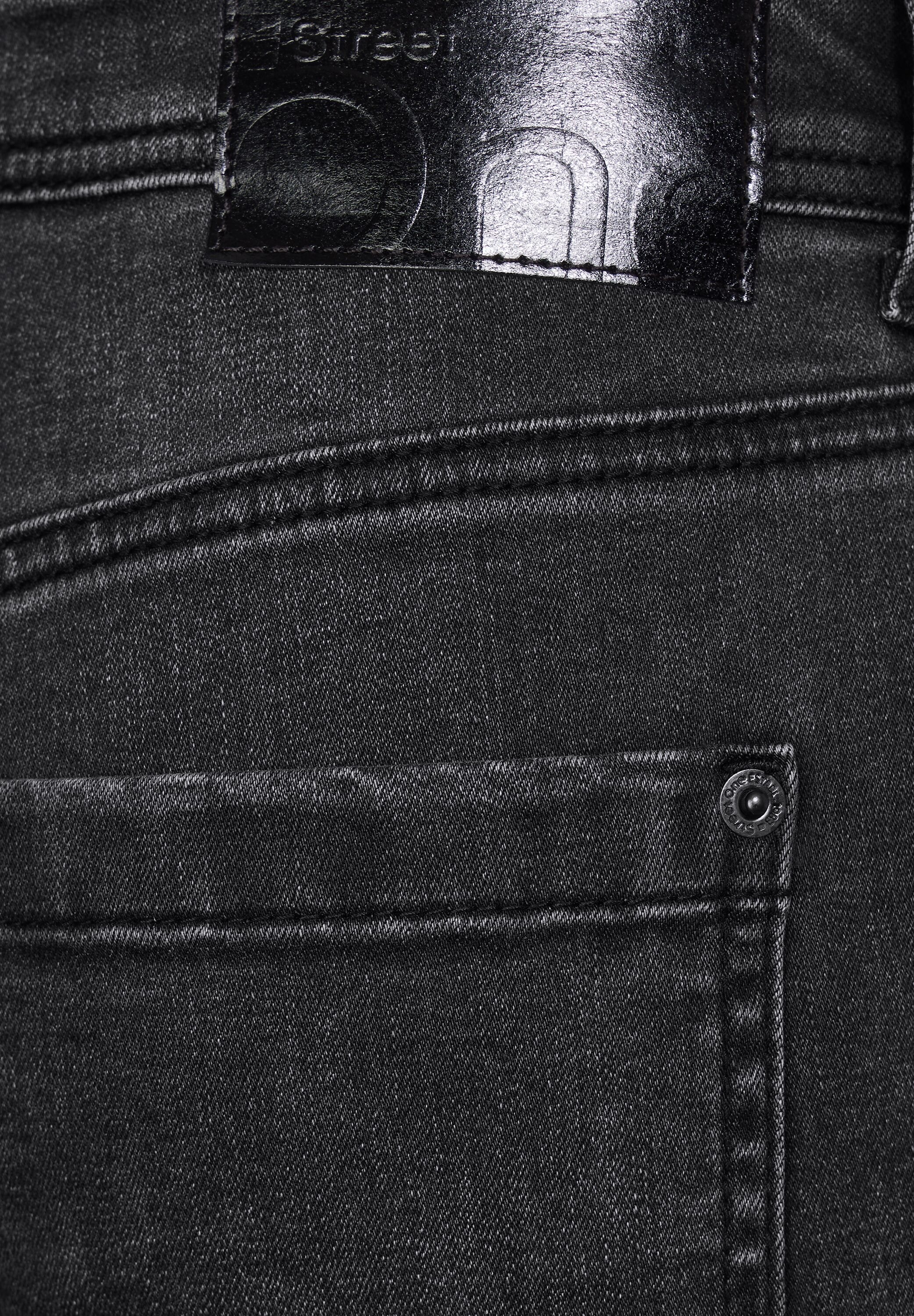 STREET ONE Slim-fit-Jeans, im Fünf-Pocket-Stil