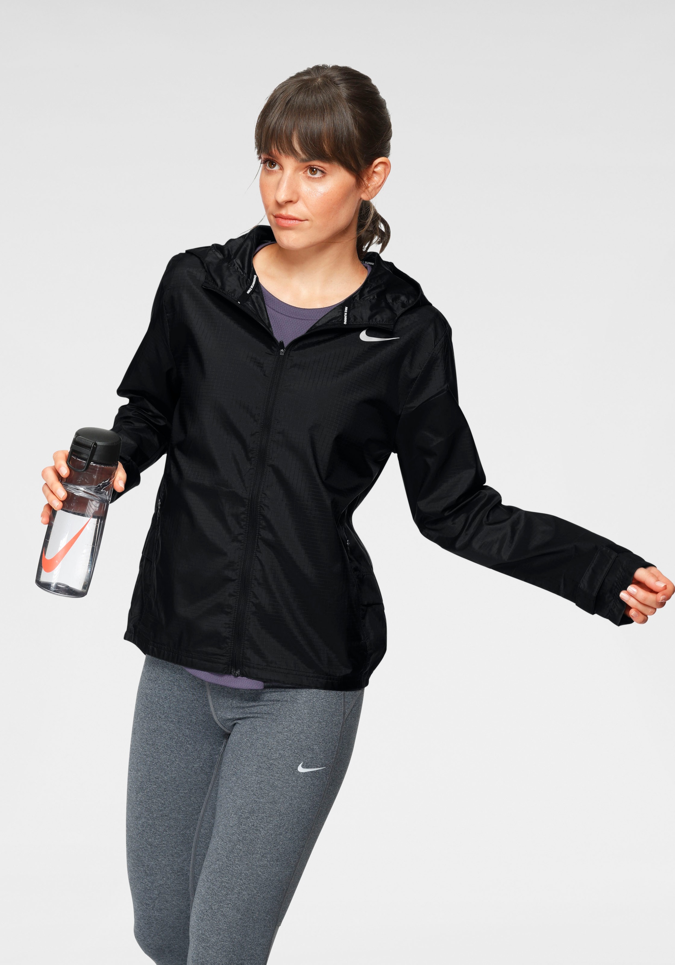 Image of Nike Laufjacke »Essential Women's Running Jacket« bei Ackermann Versand Schweiz