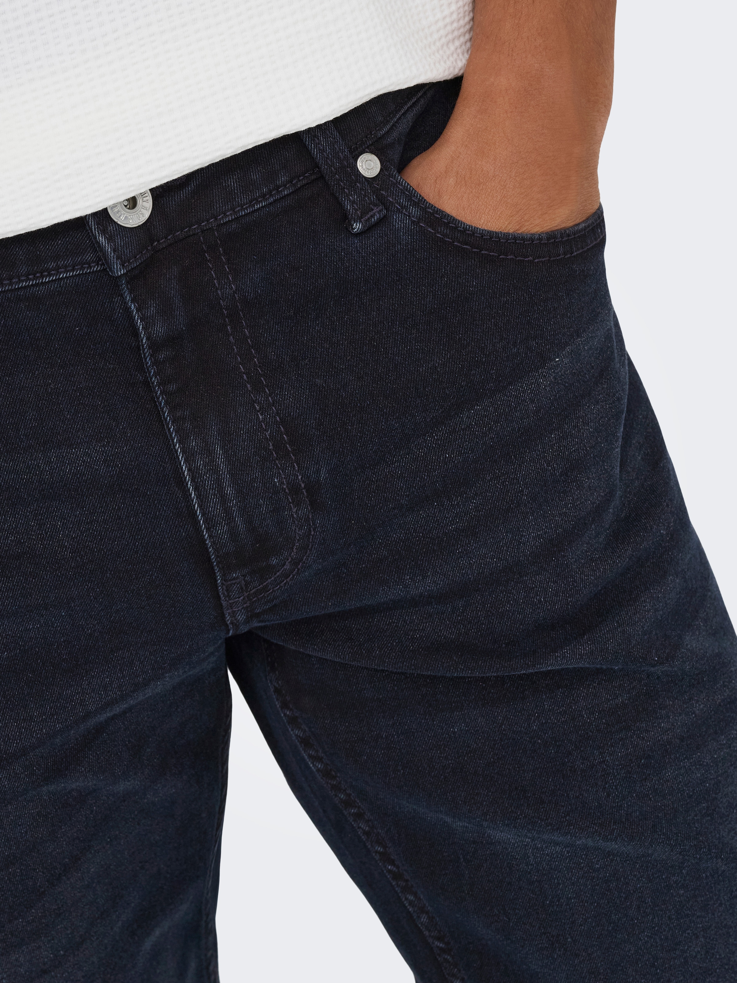 ONLY & SONS Slim-fit-Jeans »ONSLOOM SLIM 4377 EY BOX JEANS NOOS« Baumwollmischung, slim fit
