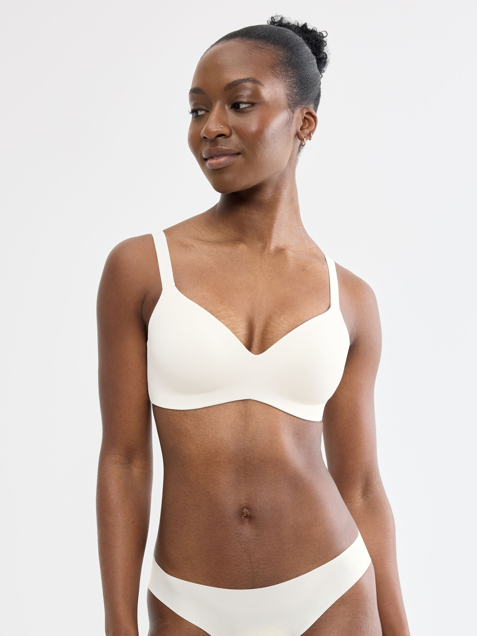 sloggi Soutien-gorge sans armatures »ZERO Feel 2.0 THE UP TShirt Bra« sans couture et invisible