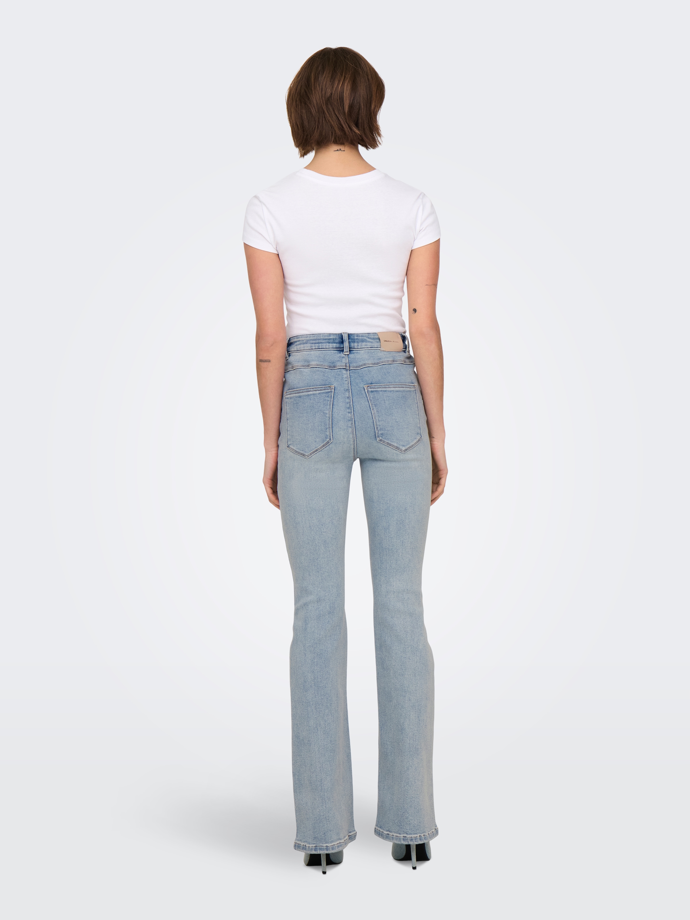 ONLY Bootcut-Jeans »ONLMILA HW FLARED DNM BJ837 NOOS«