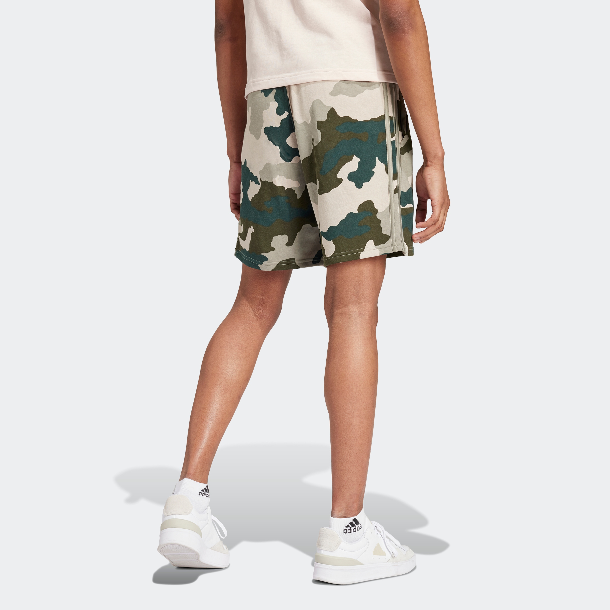 adidas Sportswear Shorts »M CAMO SHRT«, (1 tlg.)