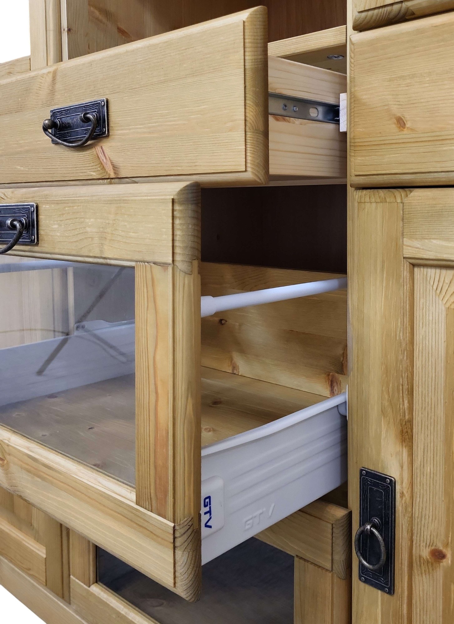 Home affaire Sideboard »Rügen« aus massiver Kiefer, Breite 145 cm, made in EU