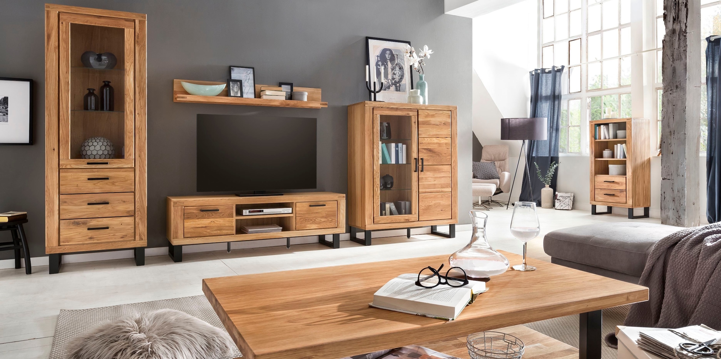 Home affaire Sideboard 1 cuis tlg. Industriestil, Teilmassiv Eiche, schwarze Elemente, Modern