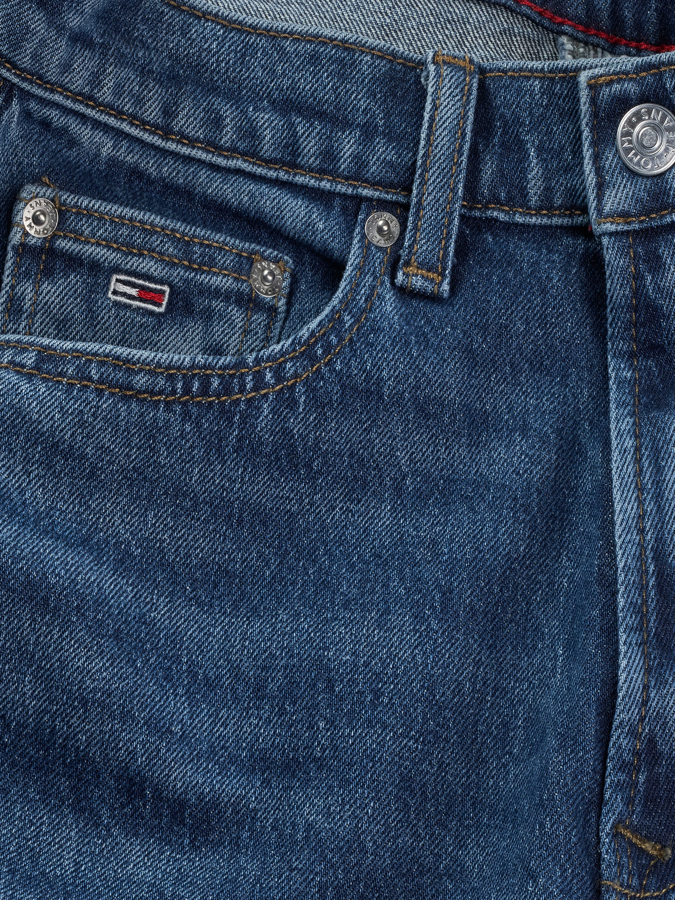 Tommy Jeans Weite Jeans »Claire High Rise«, mit Logo-Badge