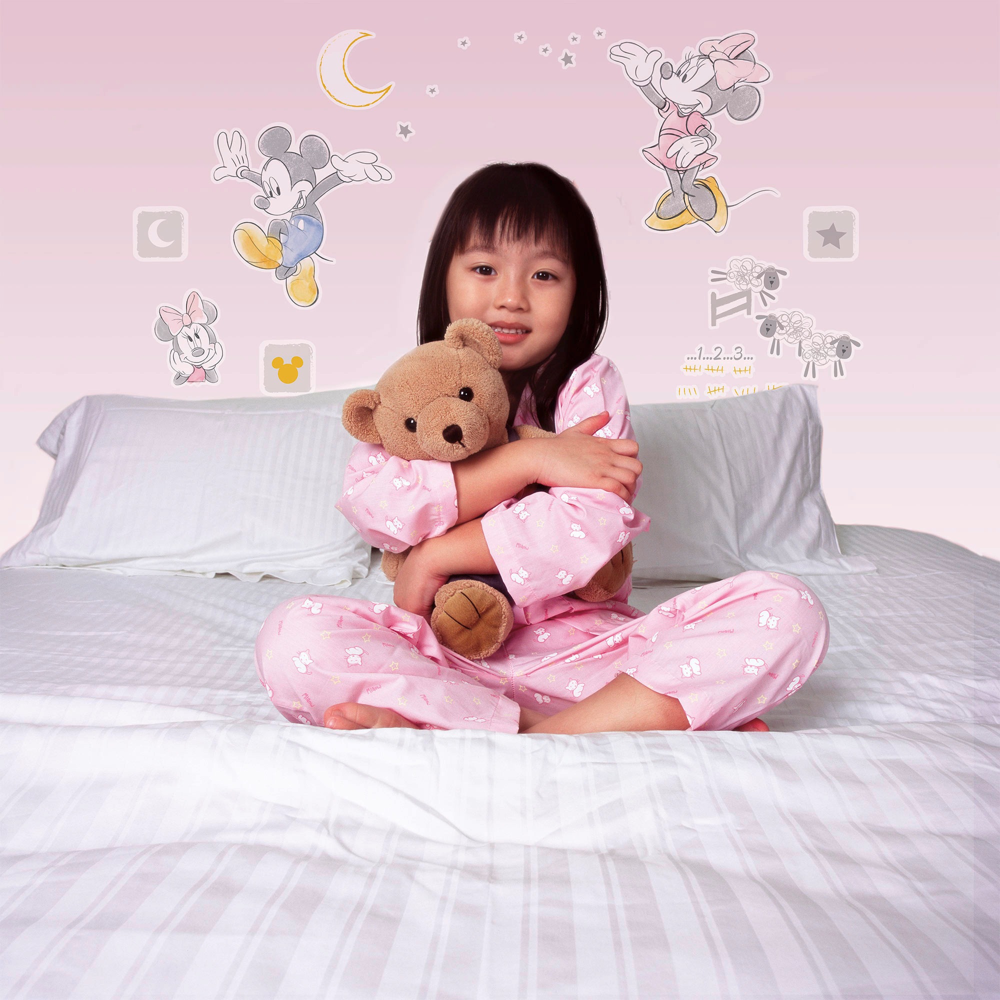 Komar Wandtattoo »Mickey Counting Sheeps - Grösse 50 x 70 cm«, (15 St.), selbstklebend, Wandsticker, Kinderzimmer