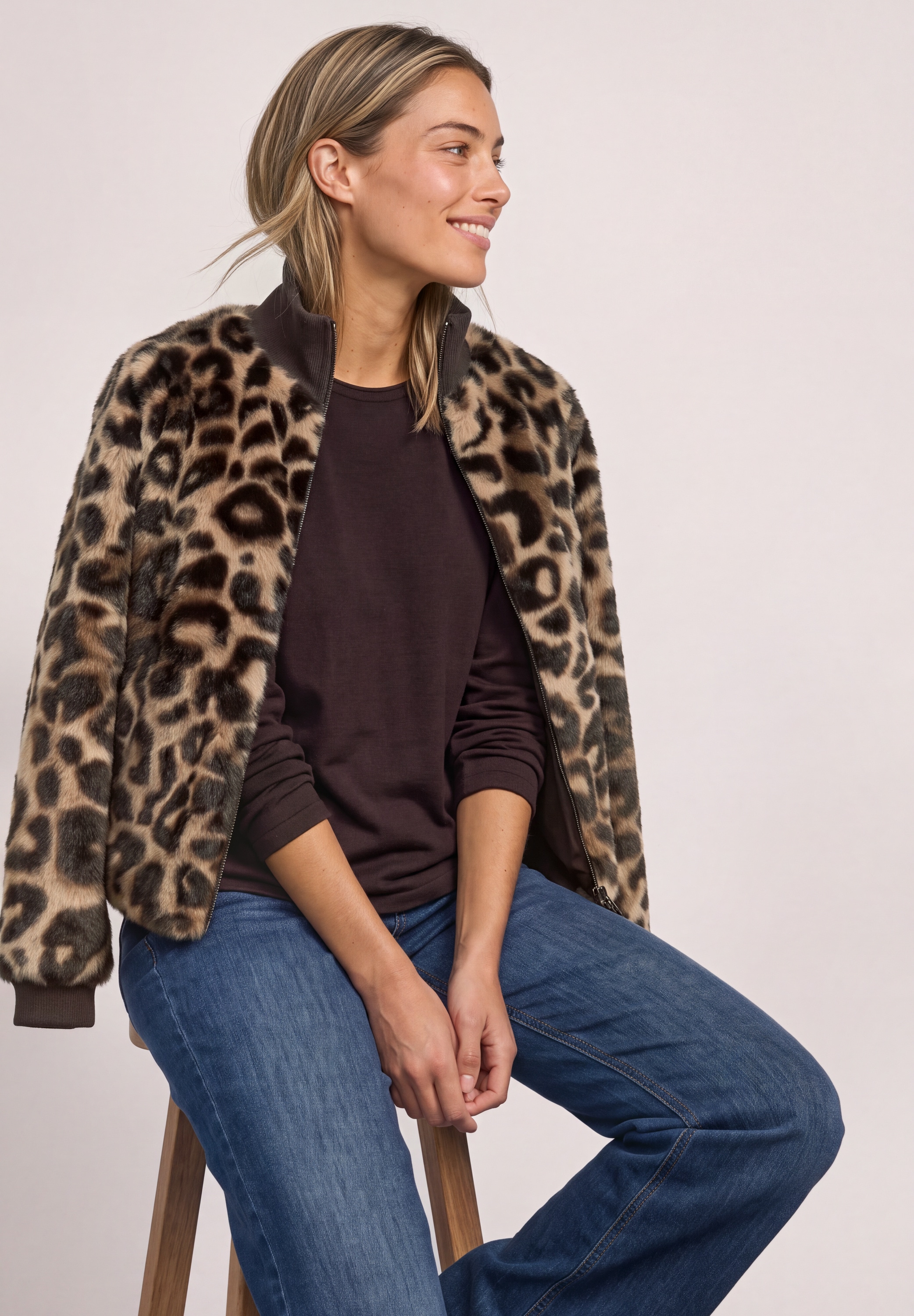 Image of STREET ONE Blouson ohne Kapuze Fake Fur Blouson mit Strickdetails und Leo-Optik