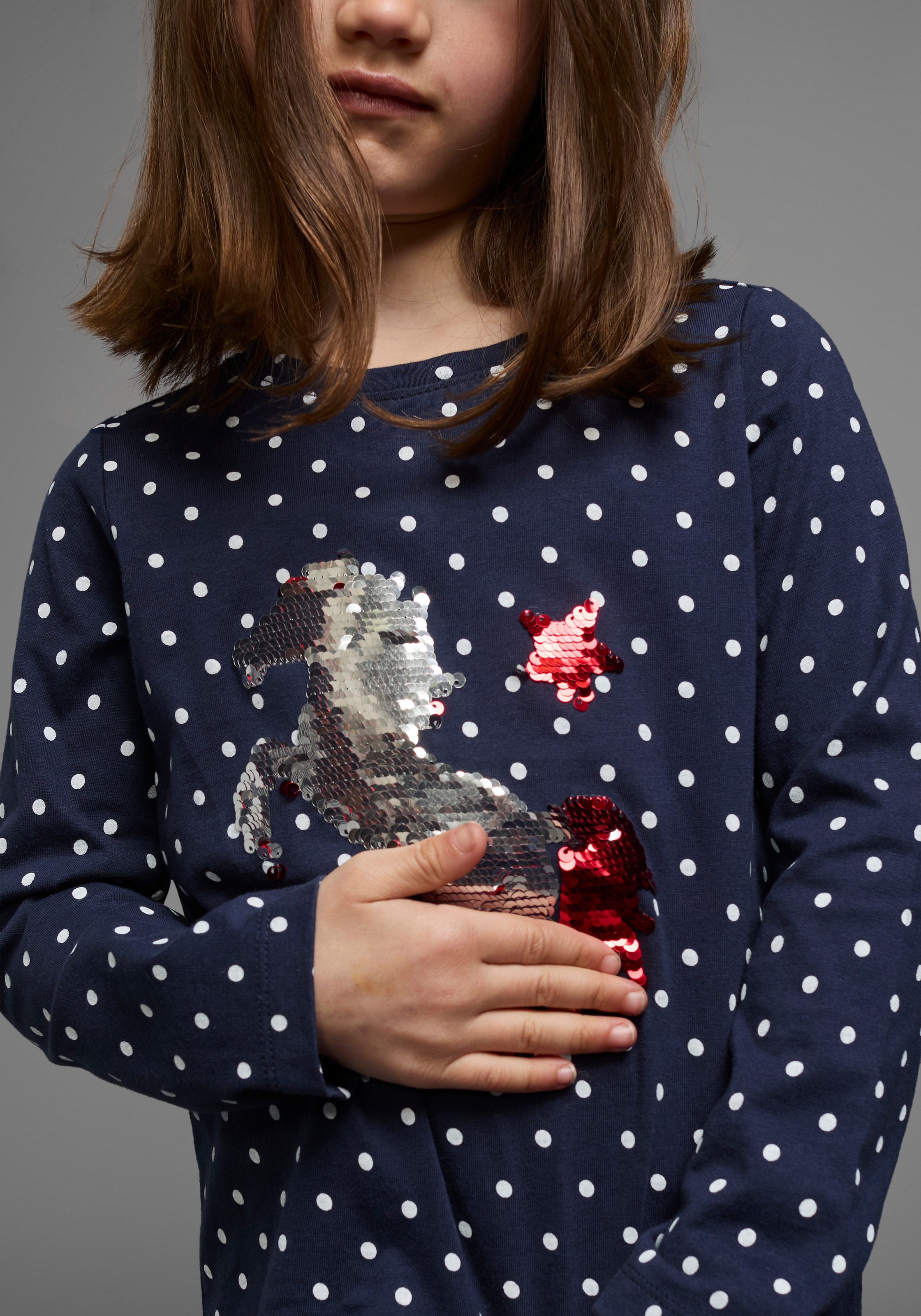 KIDSWORLD Langarmshirt »für kleine Mädchen«, Langarm, Basic-Passform, bedruckt, Rundhalsausschnitt