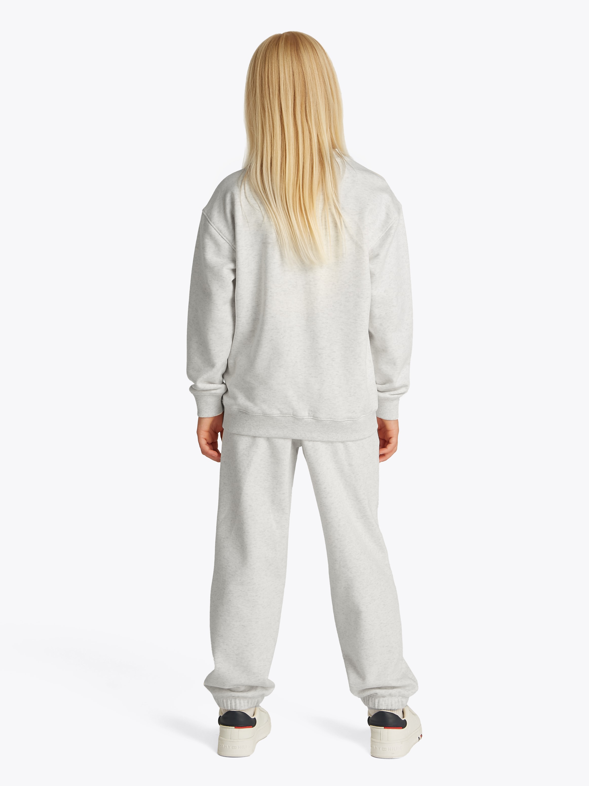 Tommy Hilfiger Sweatshirt »U TIMELESS SWEATSHIRT«, mit Logostickerei