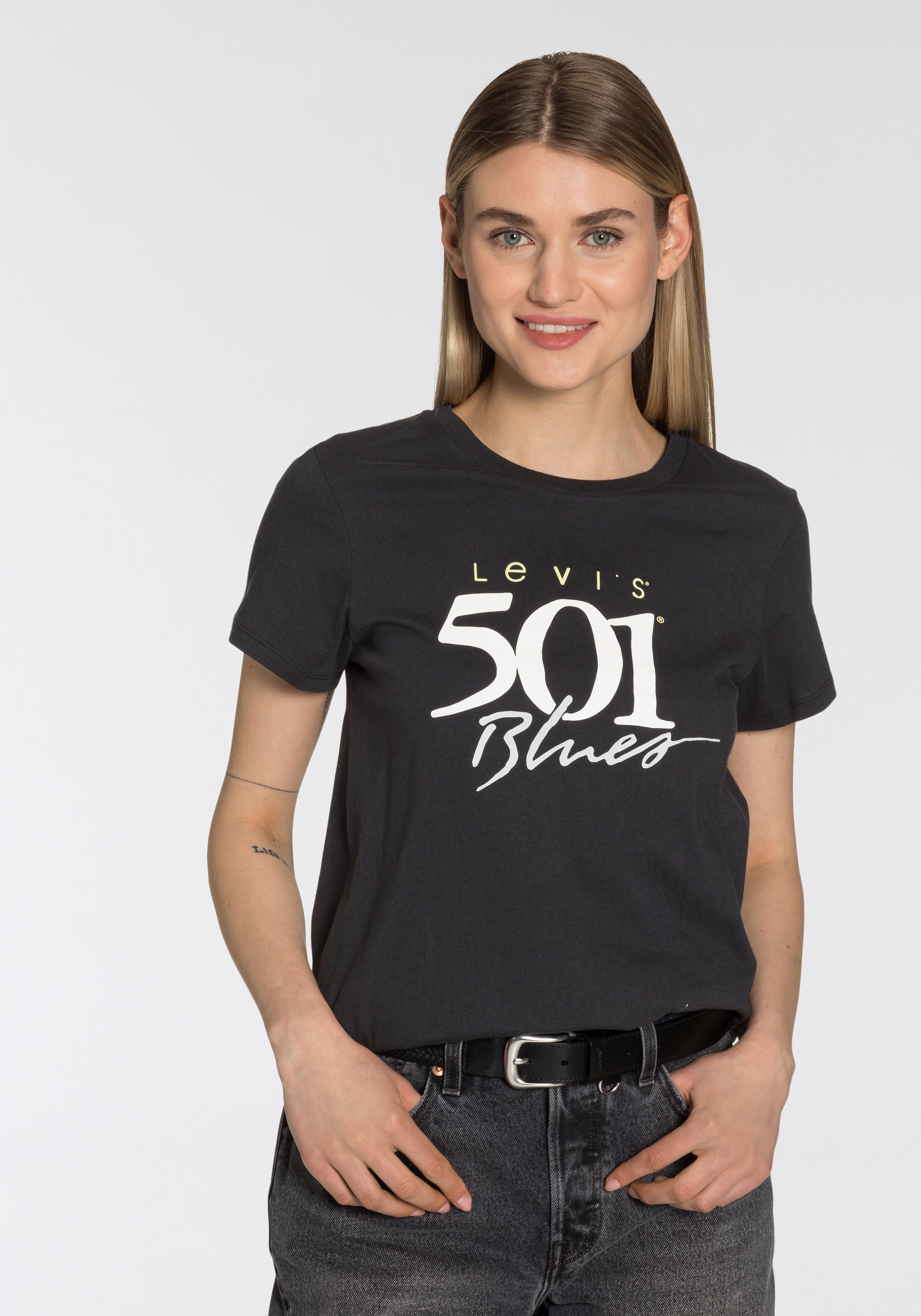 Image of Levi's® T-Shirt »THE PERFECT TEE«, 501 Collection bei Ackermann Versand Schweiz