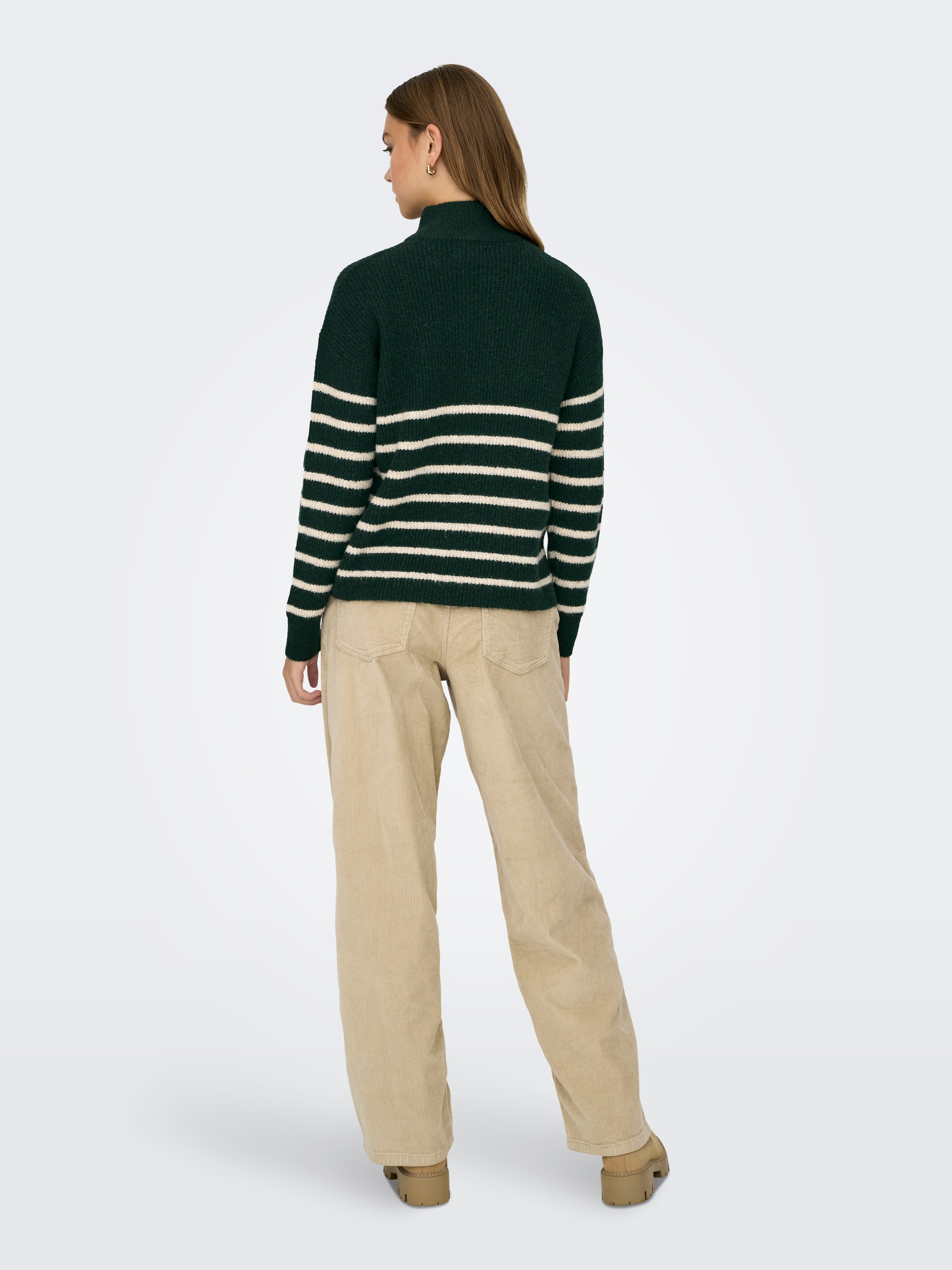 ONLY Pull en tricot »ONLTOKYO L/S ZIP PULLOVER KNT NOOS«