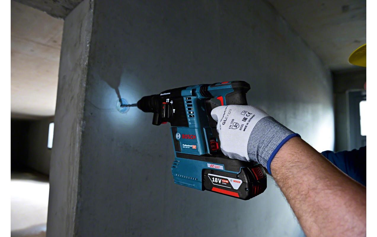 Bosch Professional Akku-Bohrhammer »GBH 18V-26 F Solo«