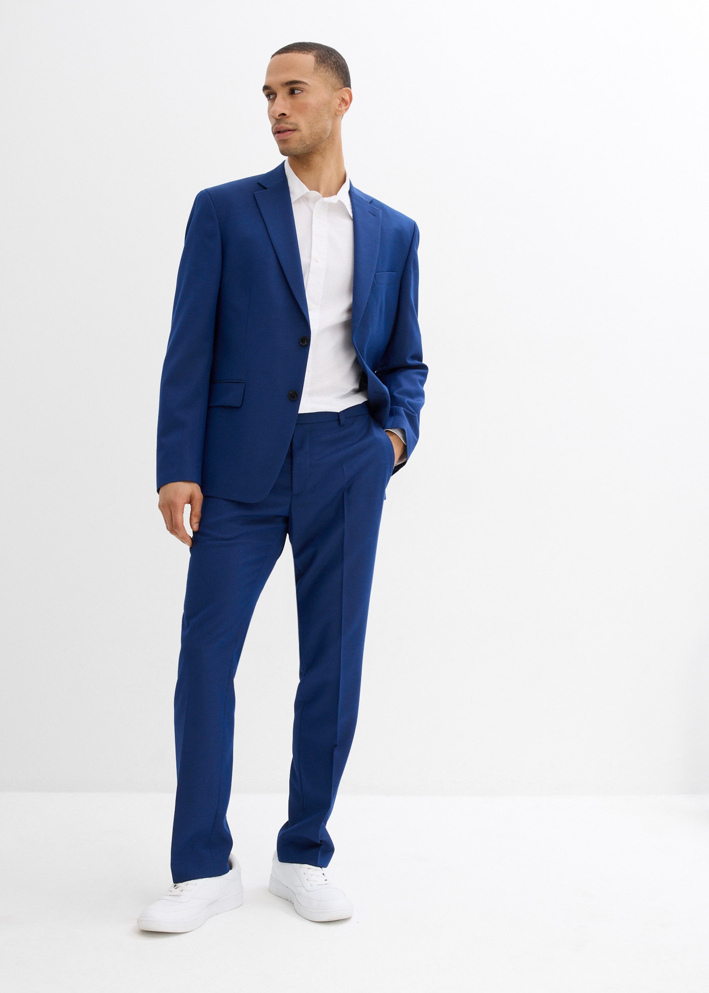 bonprix Chemise à manches longues schmale Passform, aus Baumwolle, Polyamid und Elasthan, Kentkragen