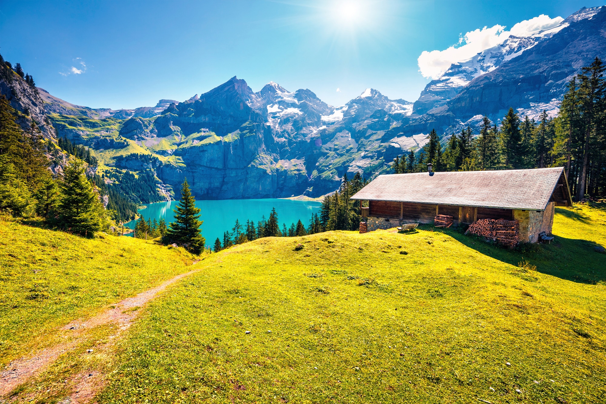 Image of Papermoon Fototapete "ALPEN-SEE UND WIESE-SCHWEIZ"