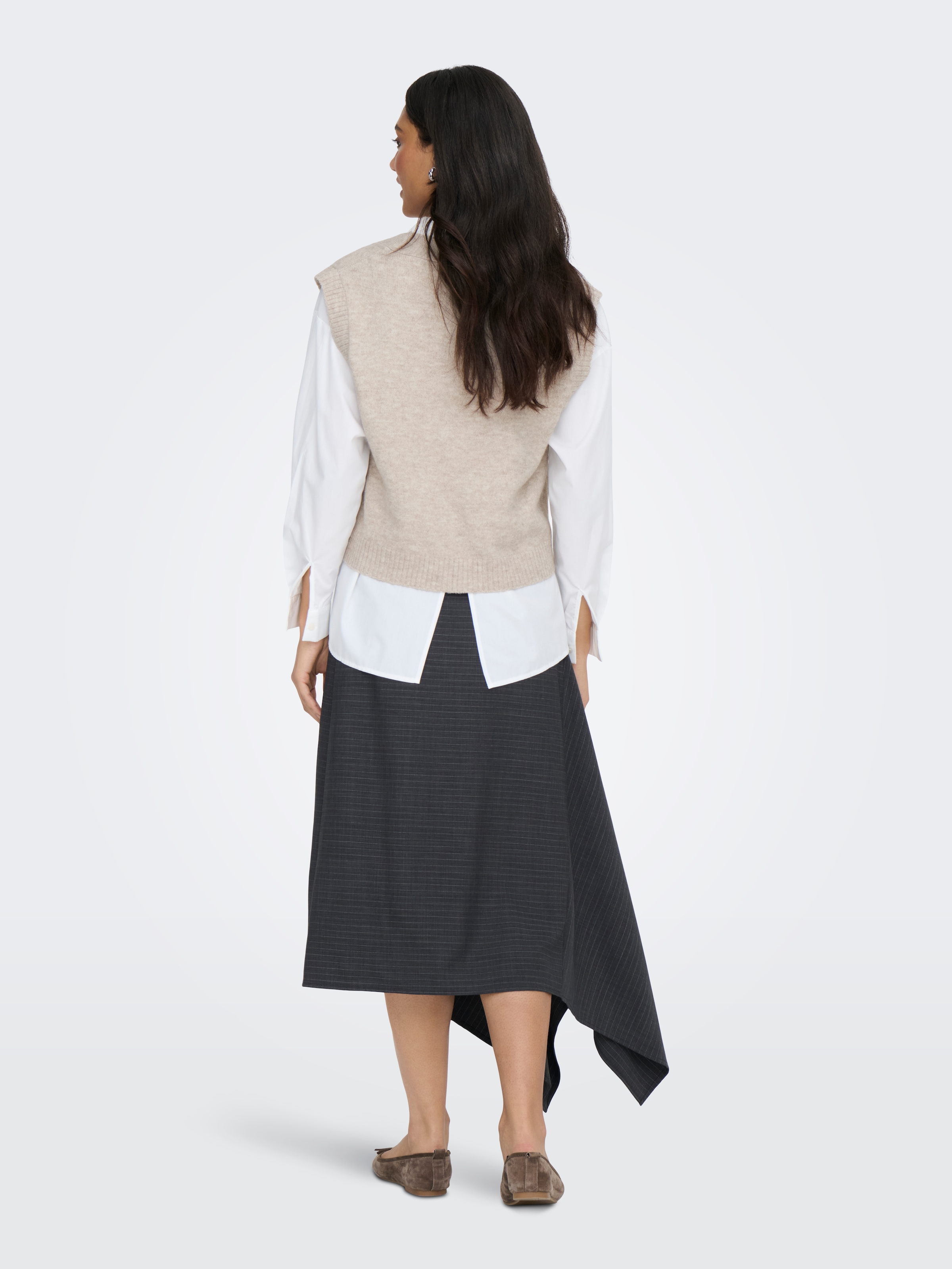 JDY Gilet tricoté »JDYSUPER S/L V-NECK VEST KNT NOOS« mélange de matériaux