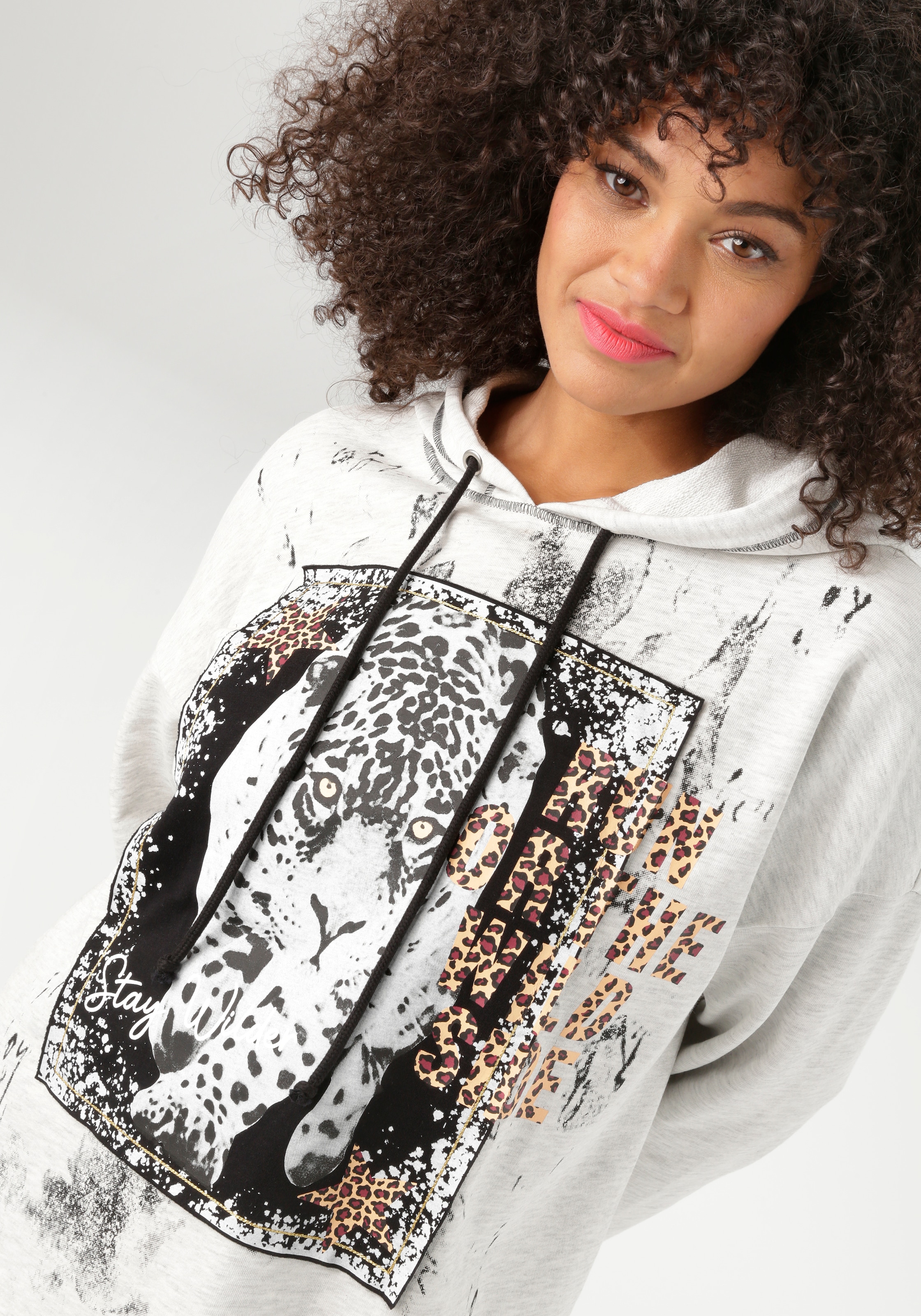 Aniston PLUS Sweatshirt mit grossem Tigerprint - NEUE KOLLEKTION