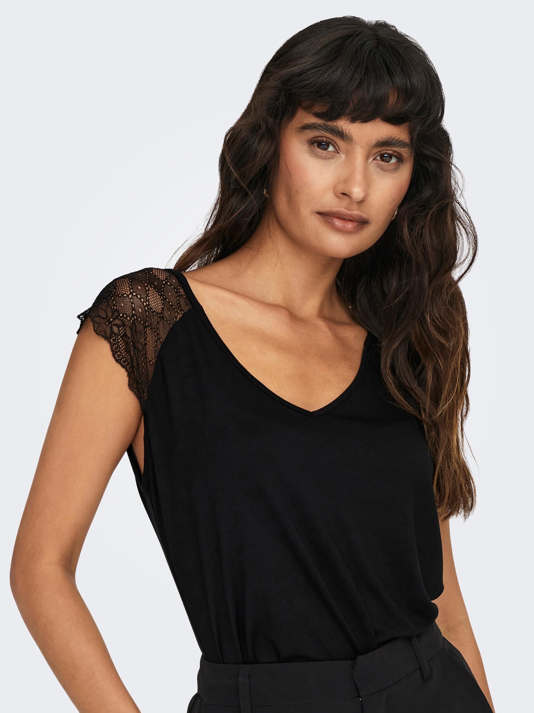 ONLY V-Shirt »ONLPETRA S/S LACE MIX TOP CS JRS«