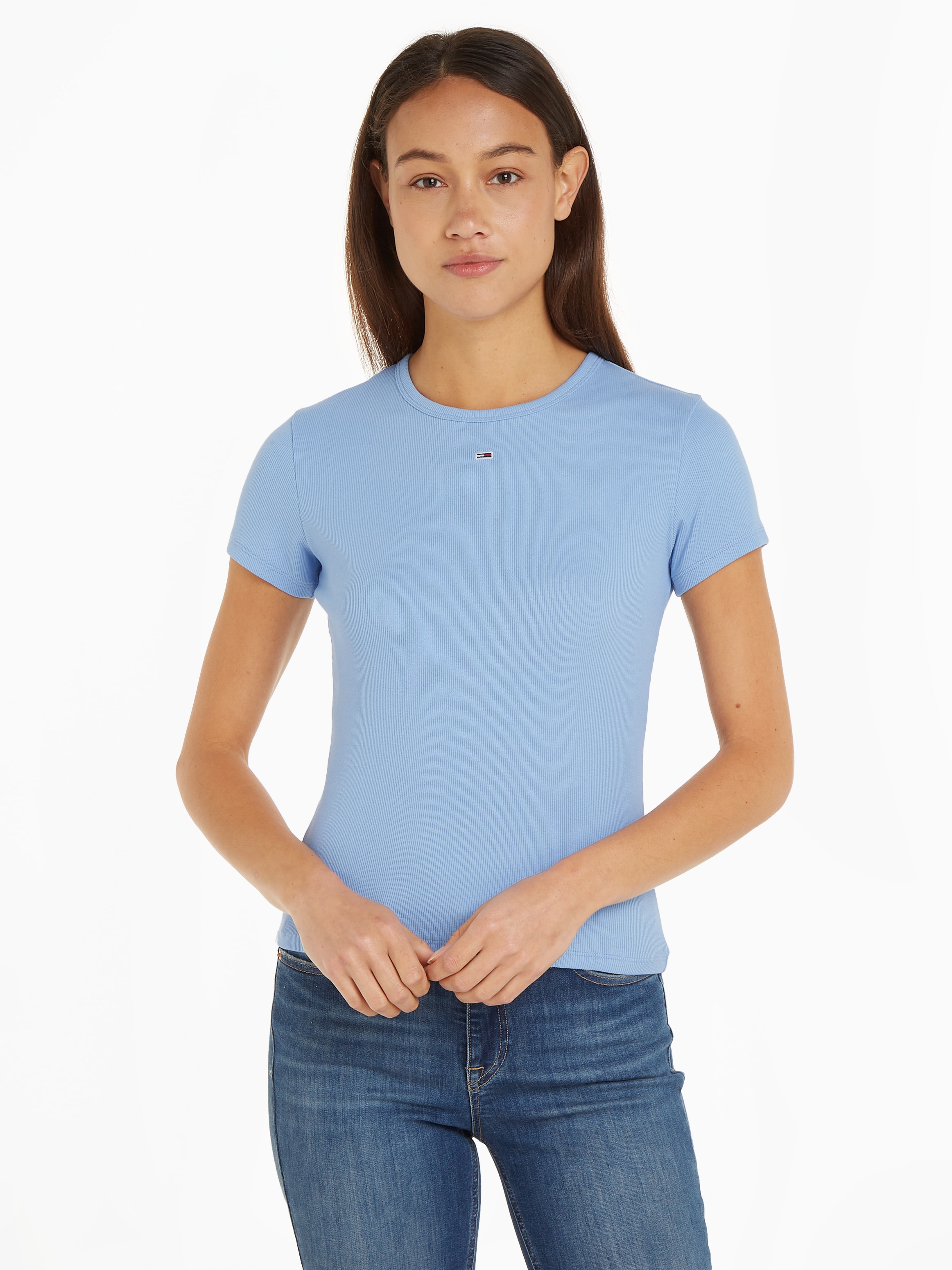 Tommy Jeans T-Shirt »Slim Essential Rib Shirt, Rippshirt Rundhalsshirt«, in Rippoptik, mit Logostickerei