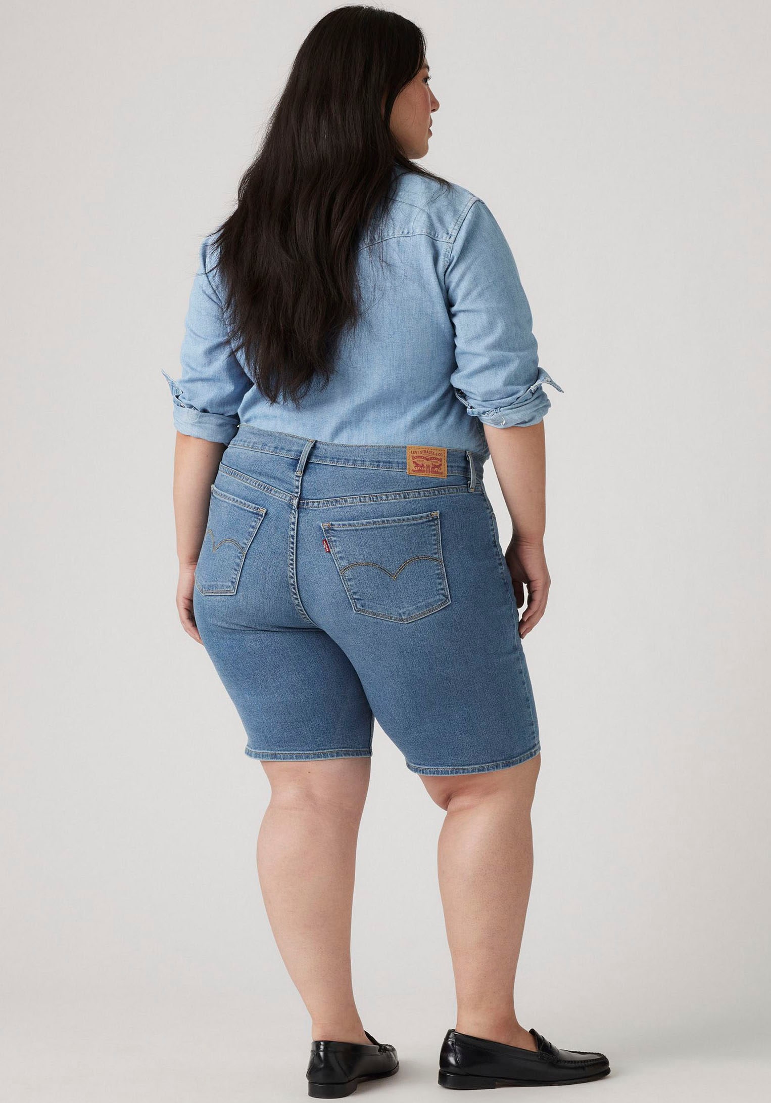 Levi's® Plus Short »PL SHAPING BERMUDA DA«  Pantalon d'été style cinq poches