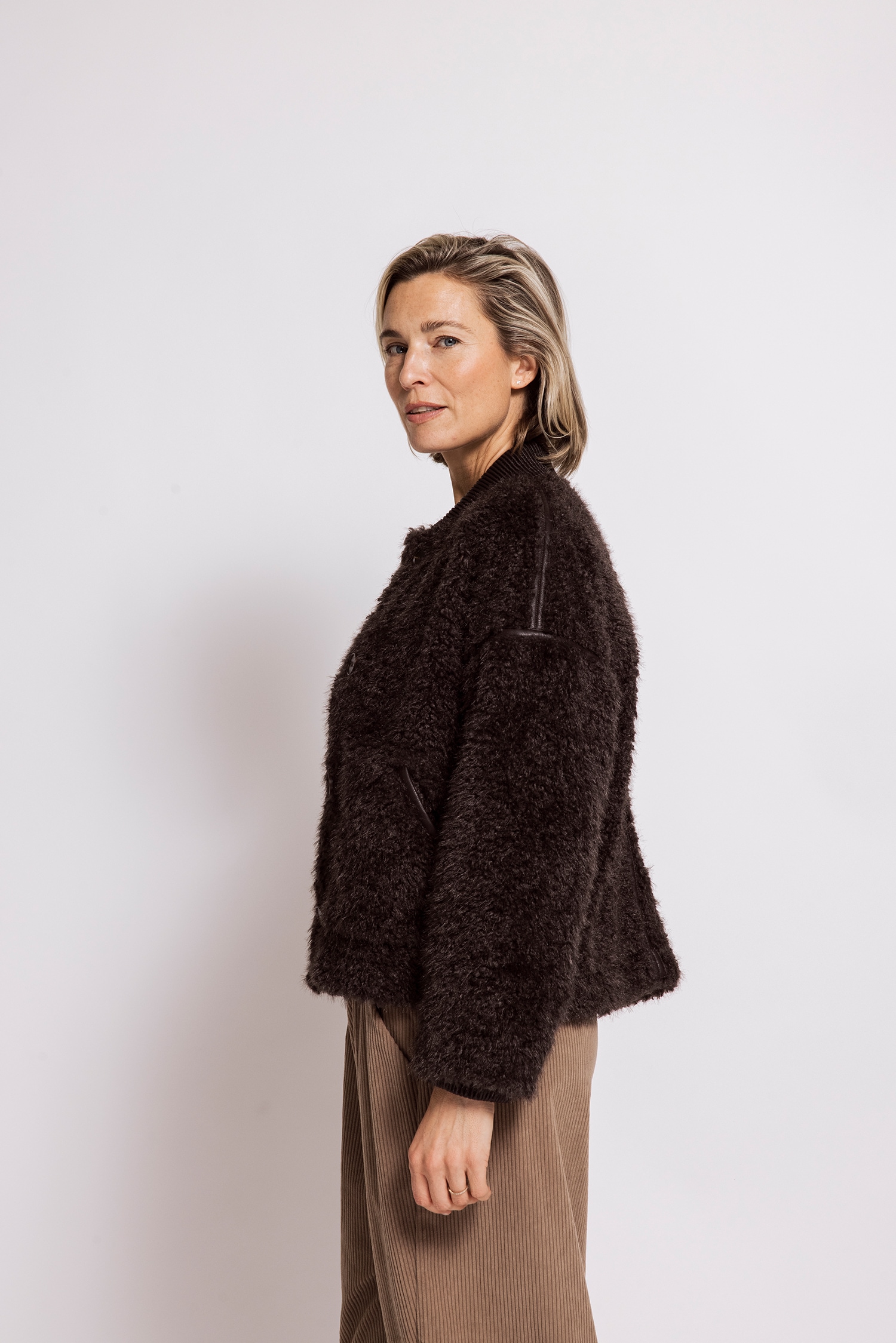Zhrill Kurzblazer »MERA« Blouson / Felljacke mit Eingrifftaschen