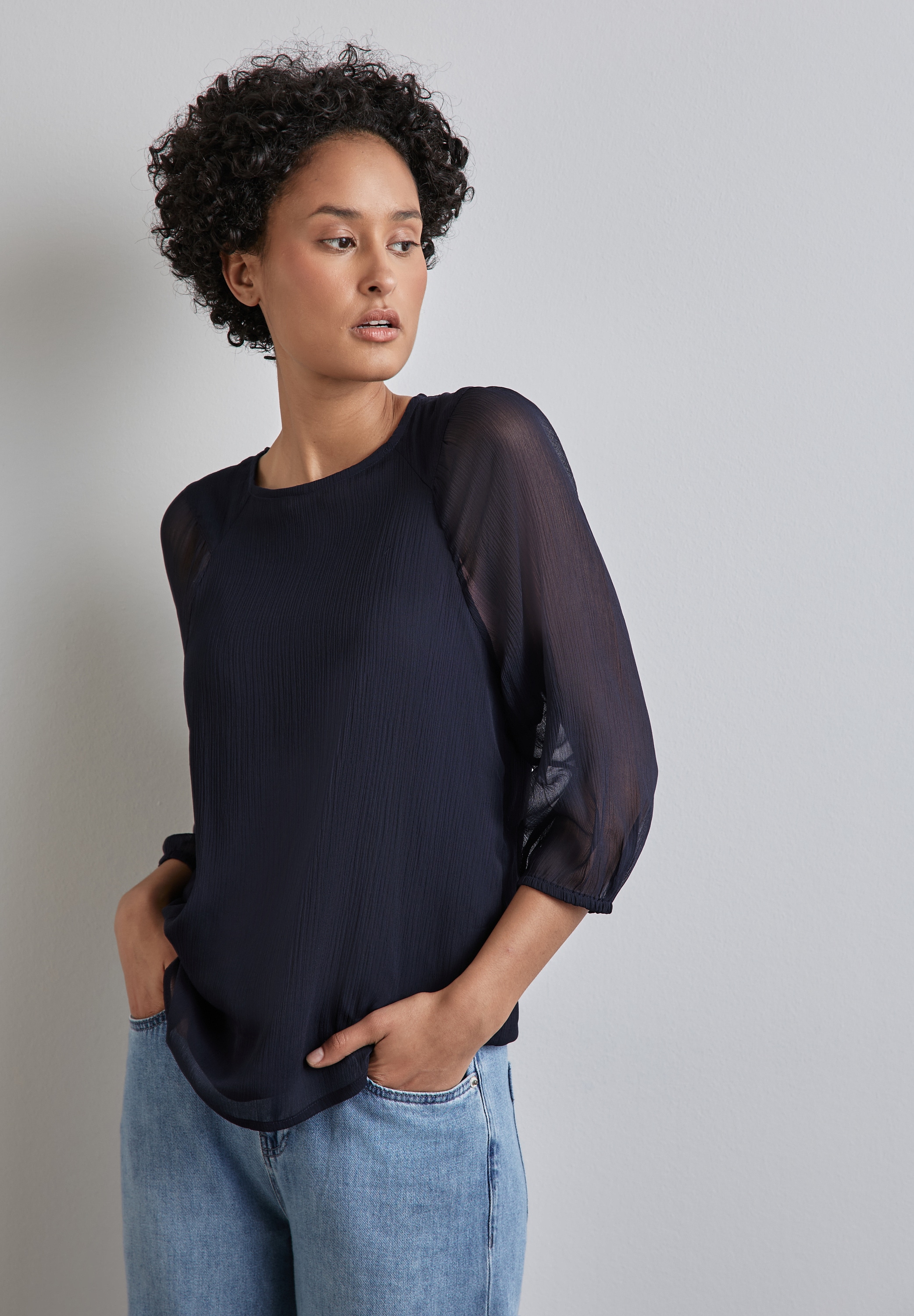 Chiffonbluse, im Raglan-Look