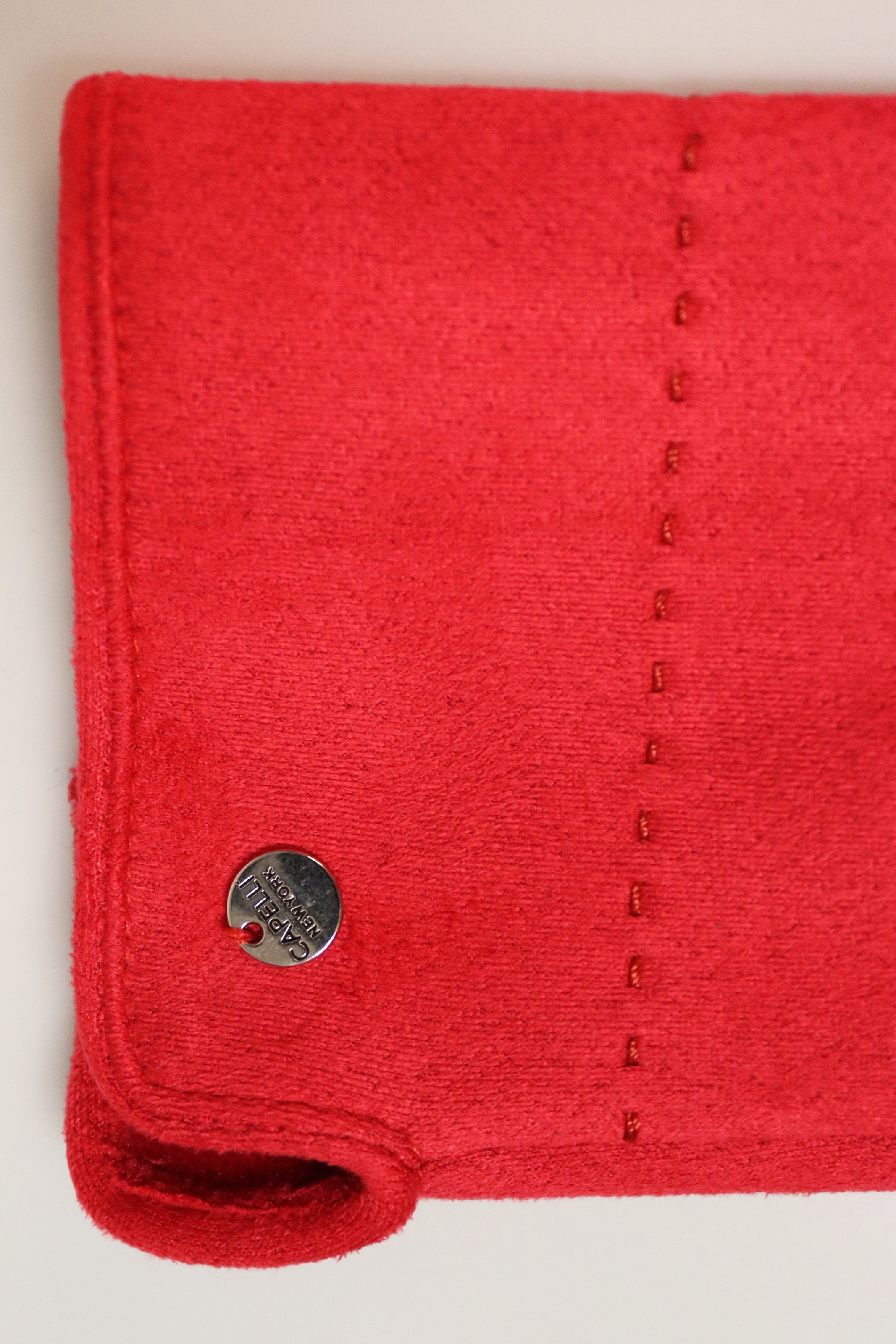 Capelli New York Strickhandschuhe mit Ziernaht, Metall-Logo, Feinripp-Strick, elastisch