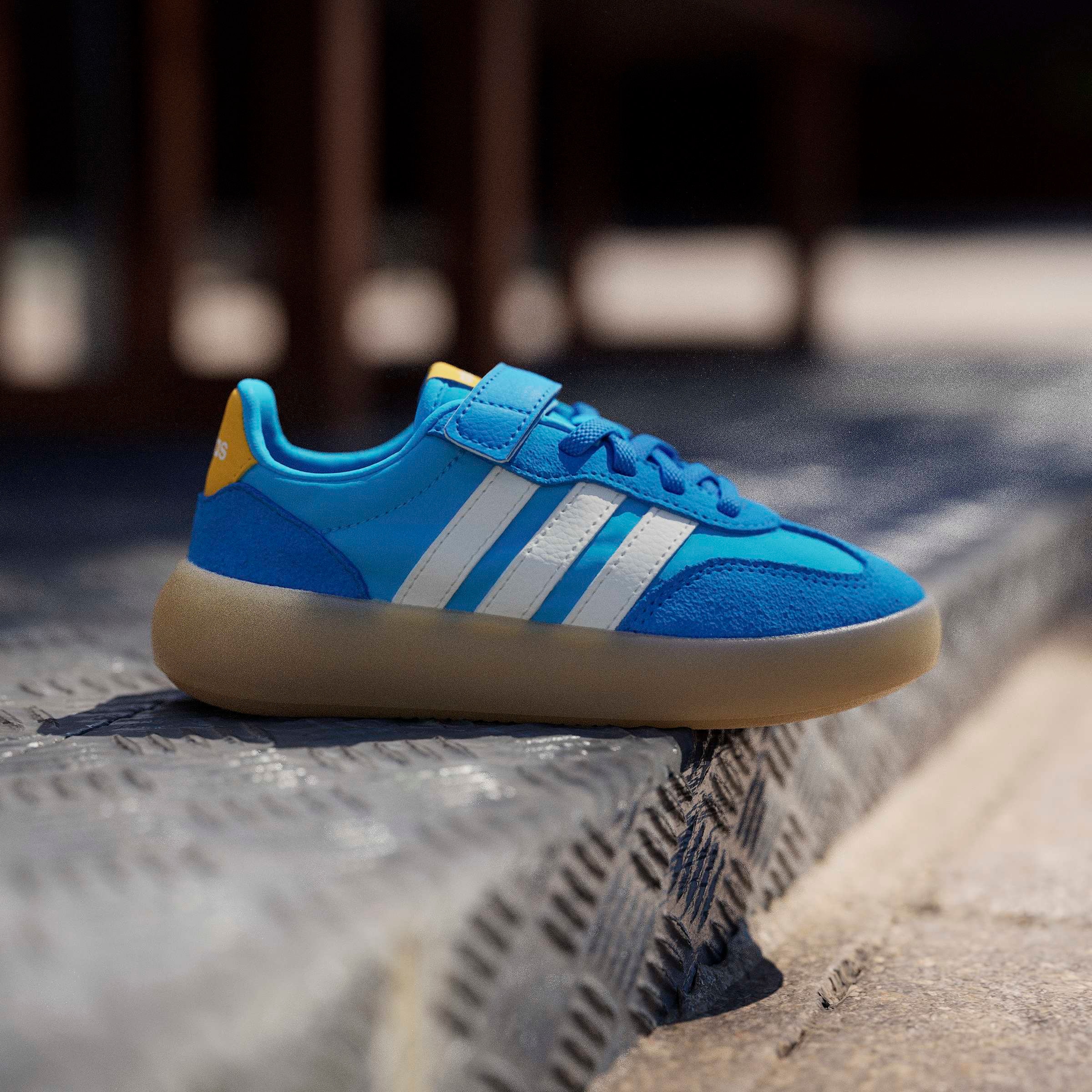 adidas Sportswear Sneaker »BARREDA DECODE  KIDS«  mit Klettverschluss, für Kinder & Jugendliche