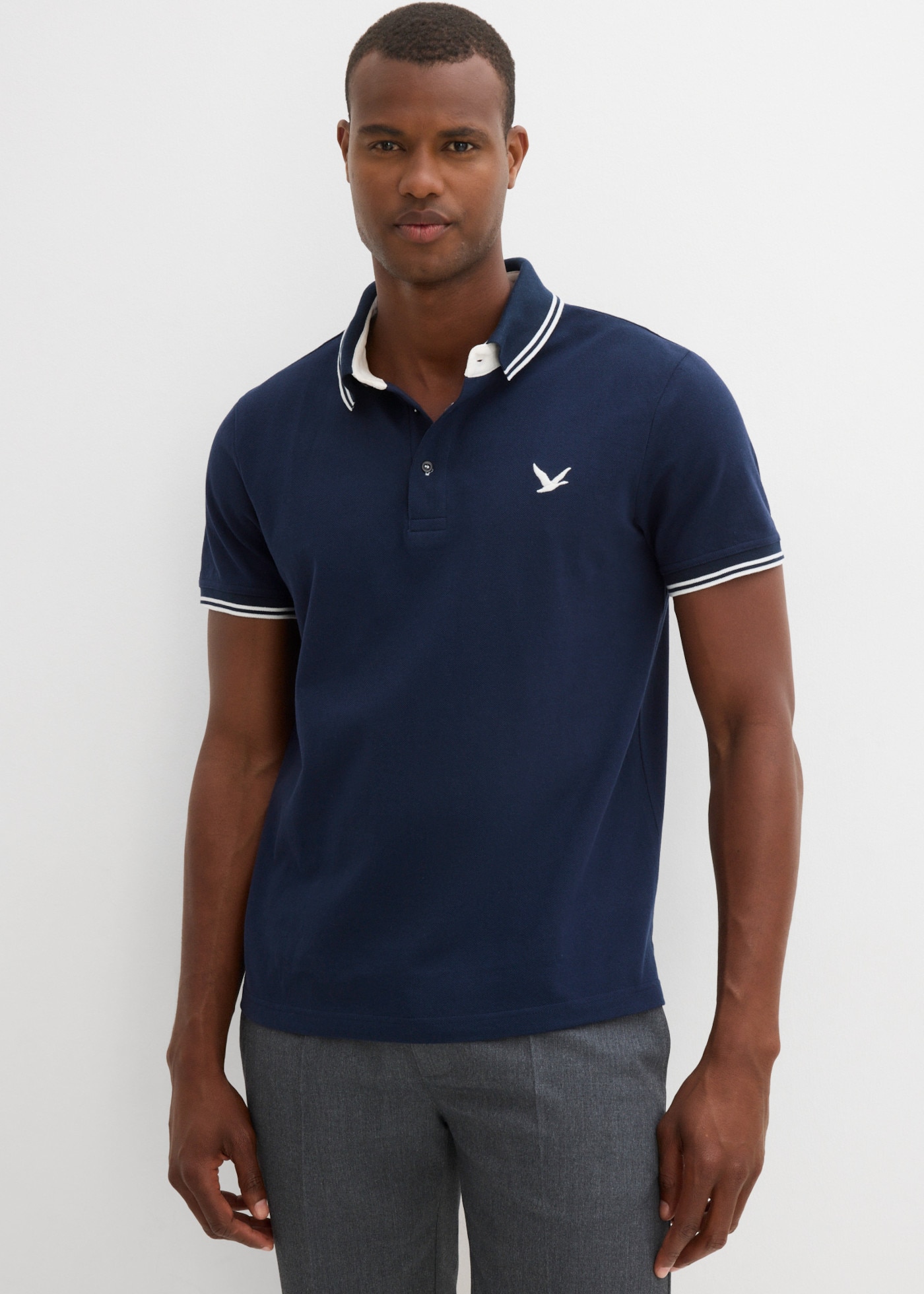Image of bonprix Poloshirt aus Baumwolle, mit Polokragen, Kurzarm-Design, Regular Fit