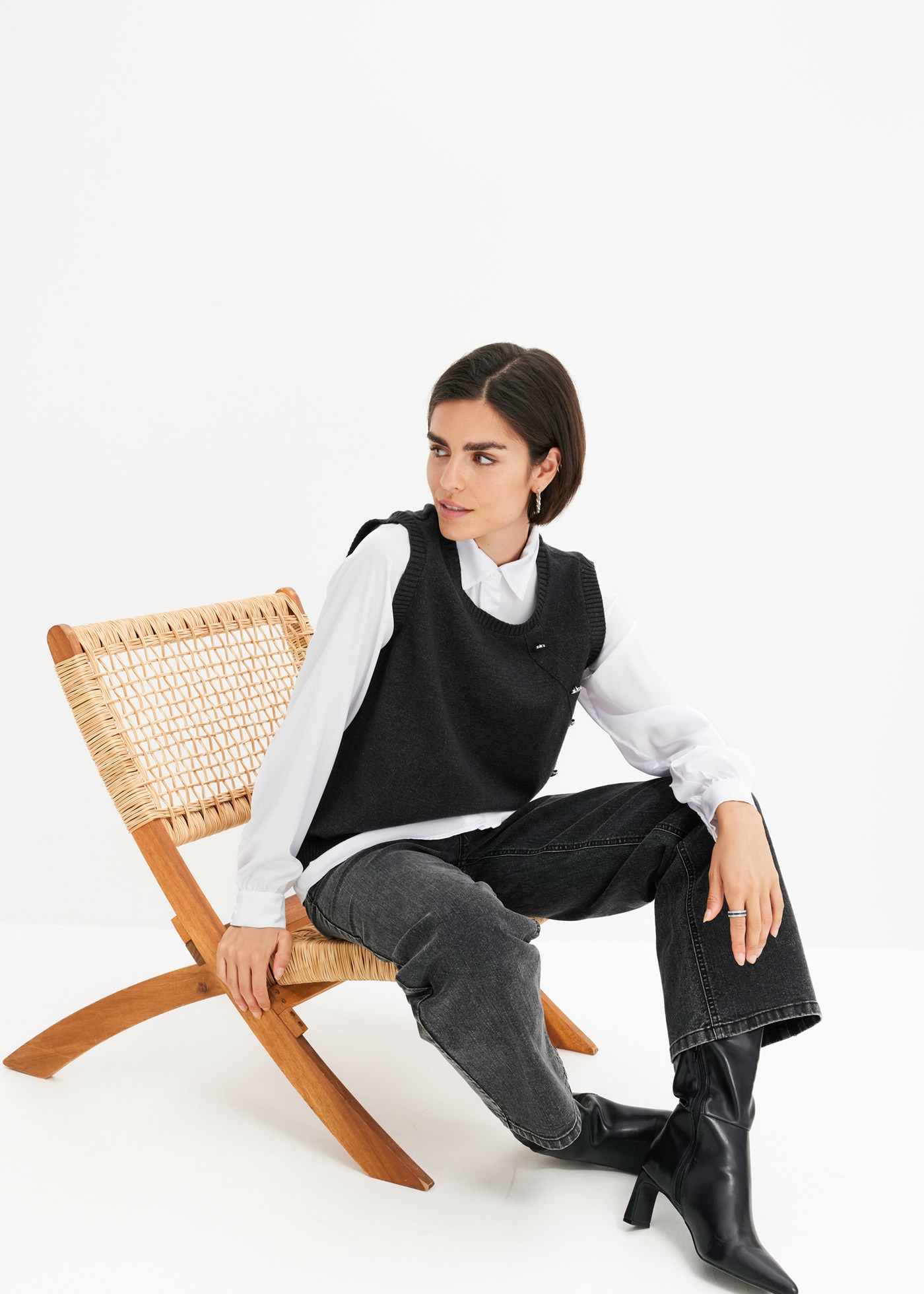 bonprix Strickpullover aus Viskose, Polyamid und Polyester, mit Hemdblusenkragen