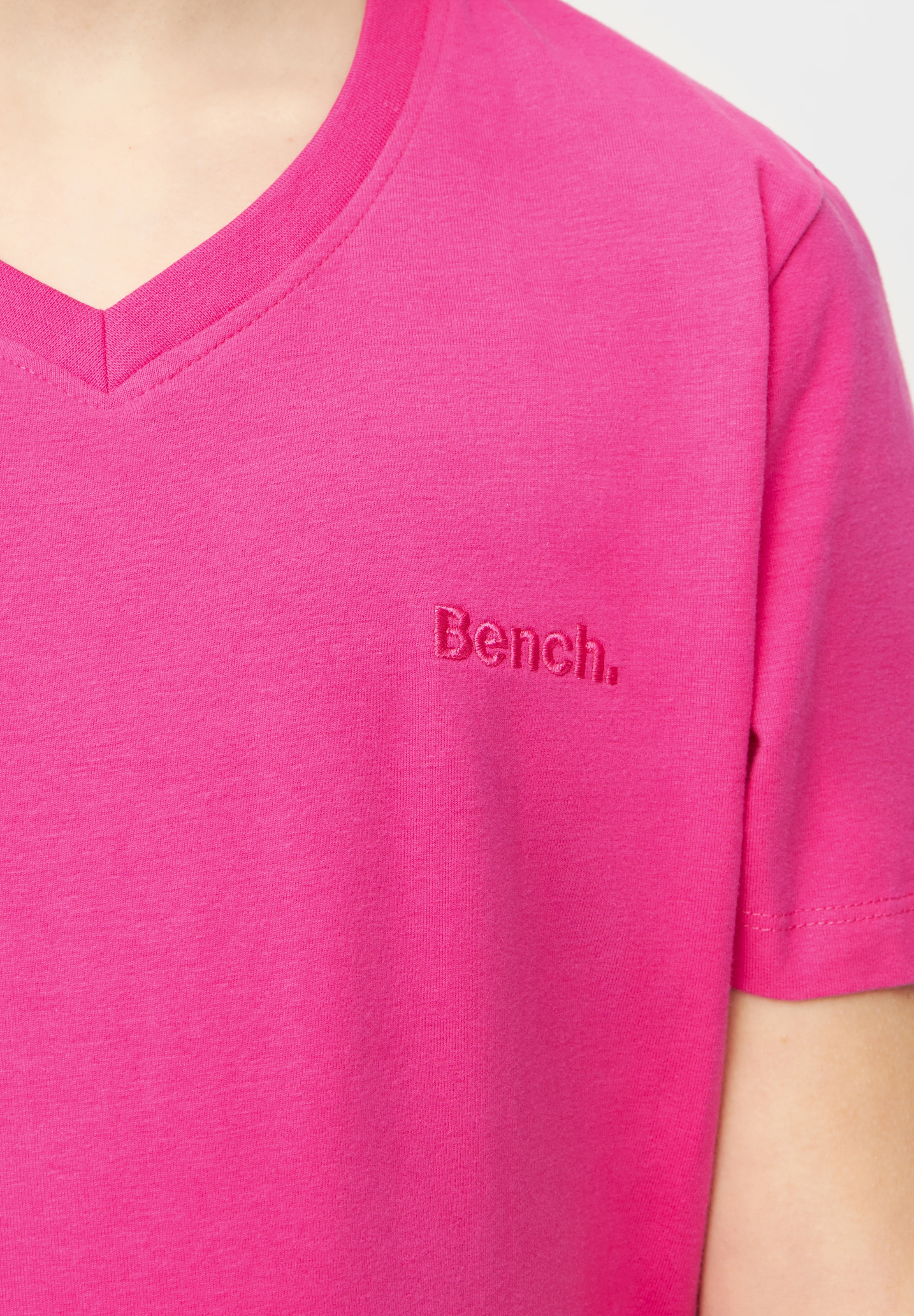 Bench. T-Shirt »ADLIN G«