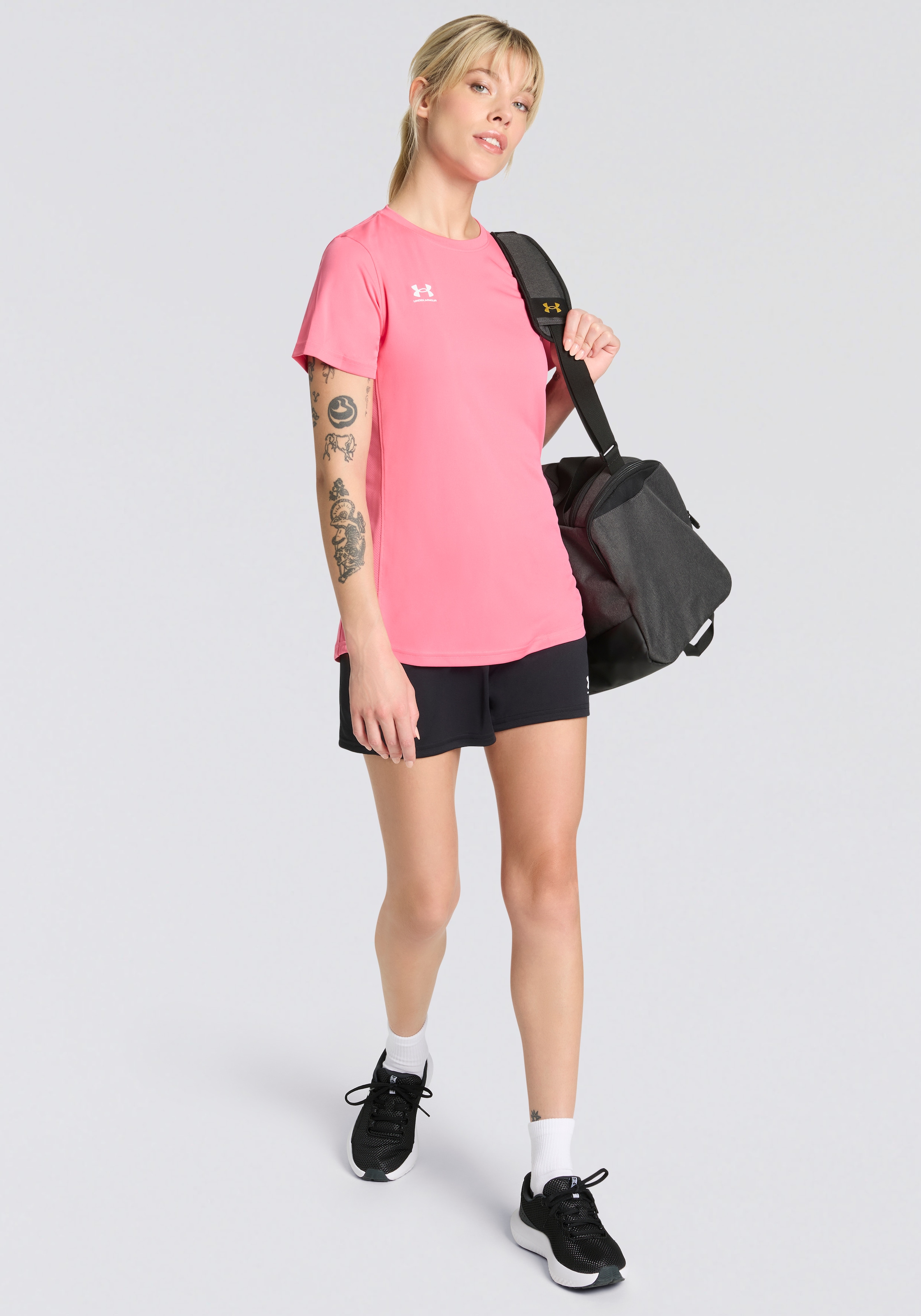 Under Armour® Trainingsshirt »UA W'S CH. TRAIN SS«, (1 tlg.)