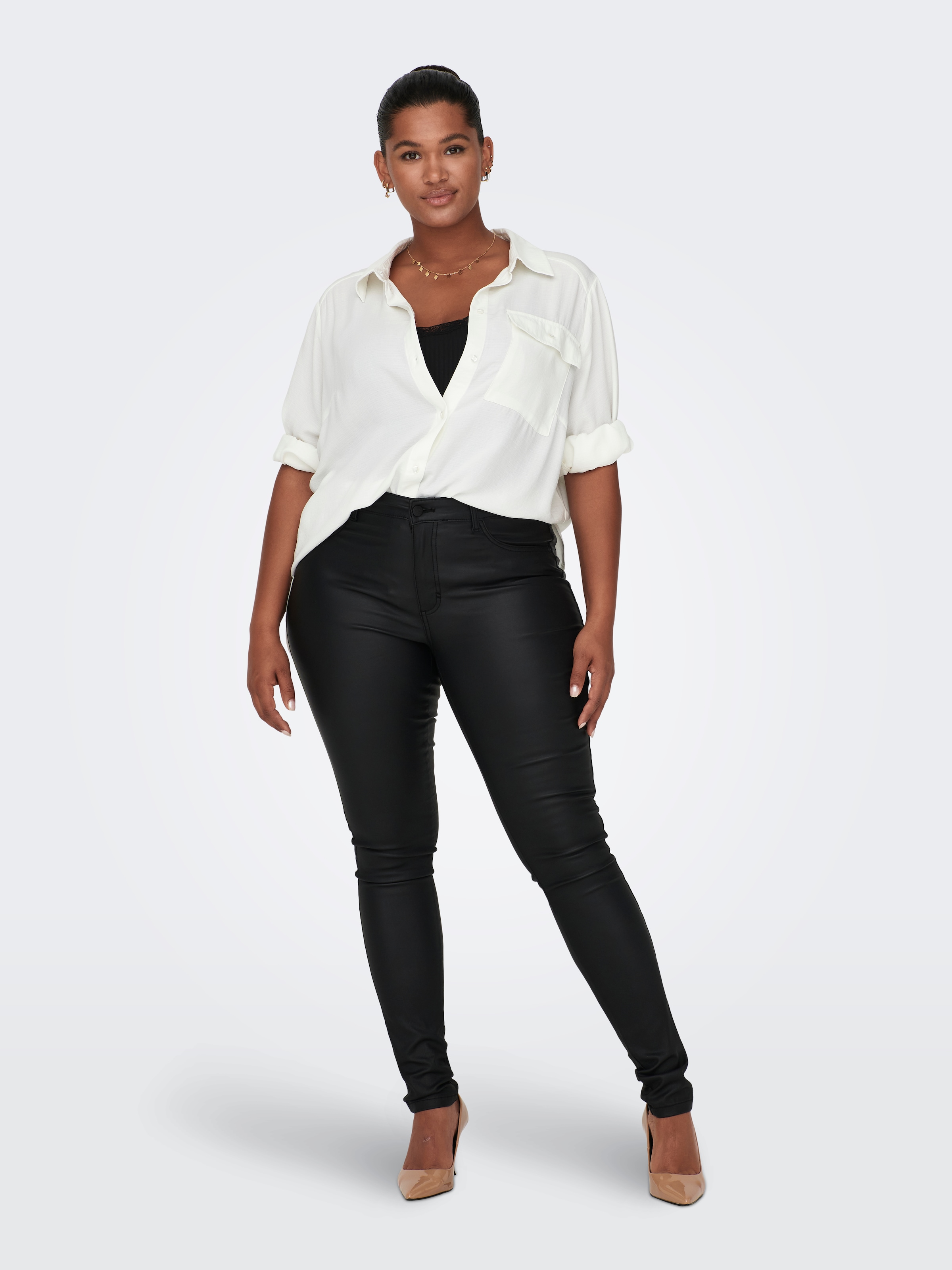 ONLY CARMAKOMA Skinny-fit-Jeans »CARPUNK REG SK COATED PANTS«, mit edel glänzender Beschichtung