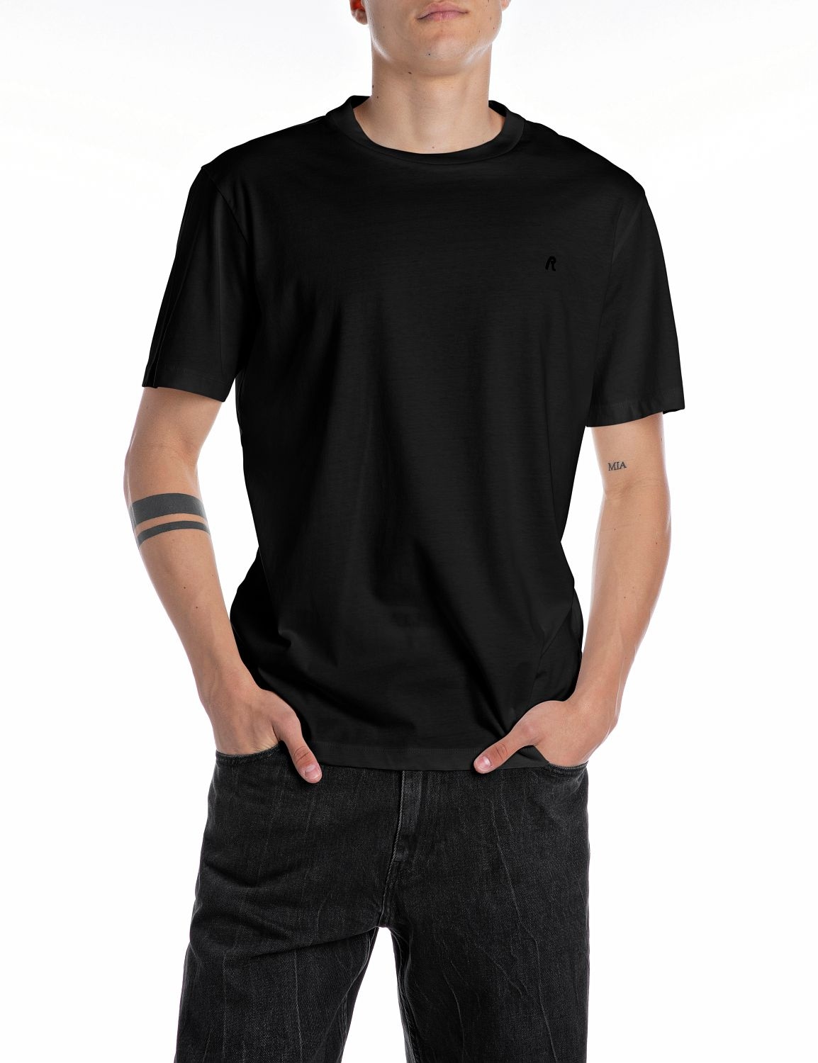 Replay T-Shirt »mit Logostickerei auf der Brust«