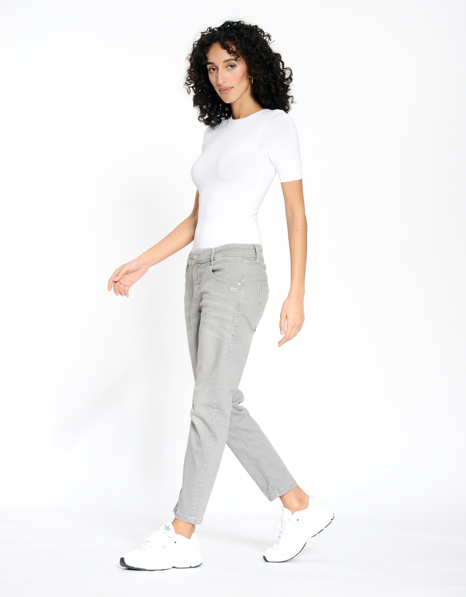 Relax-fit-Jeans »94AMELIE CROPPED«, aus weicher Cord-Qualität