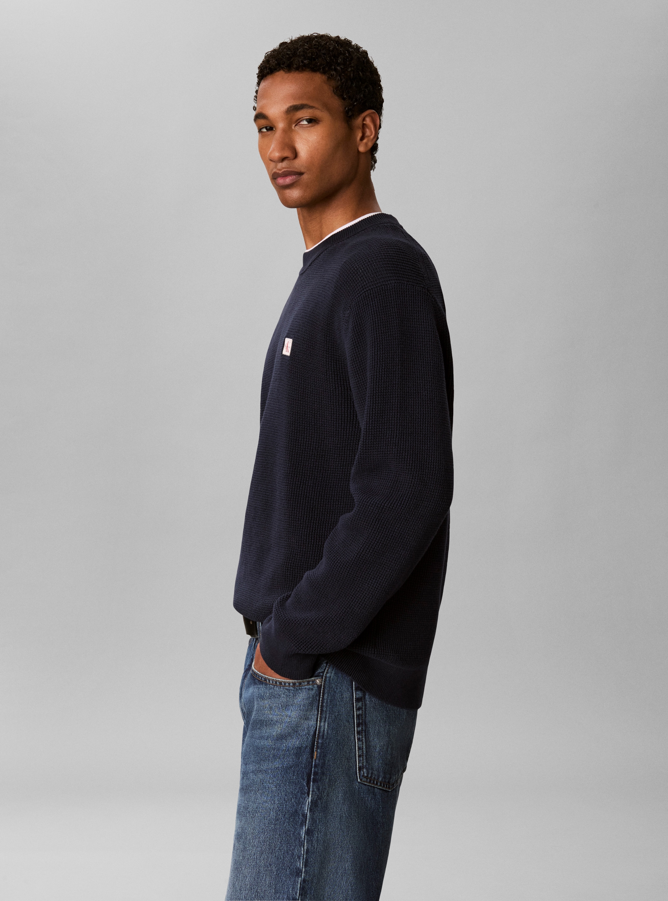 Calvin Klein Jeans Pull en tricot maille structurée, coupe régulière