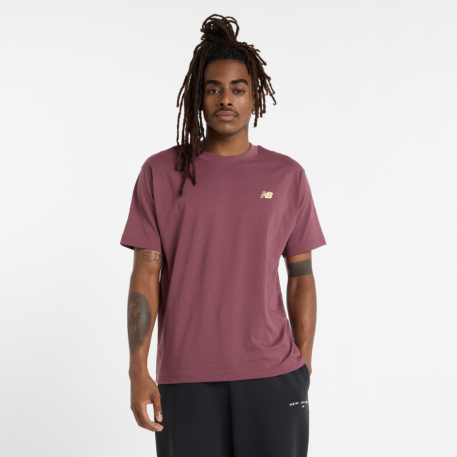 New Balance T-Shirt »SPORT ESSENTIALS LOGO T-SHIRT«, mit Label