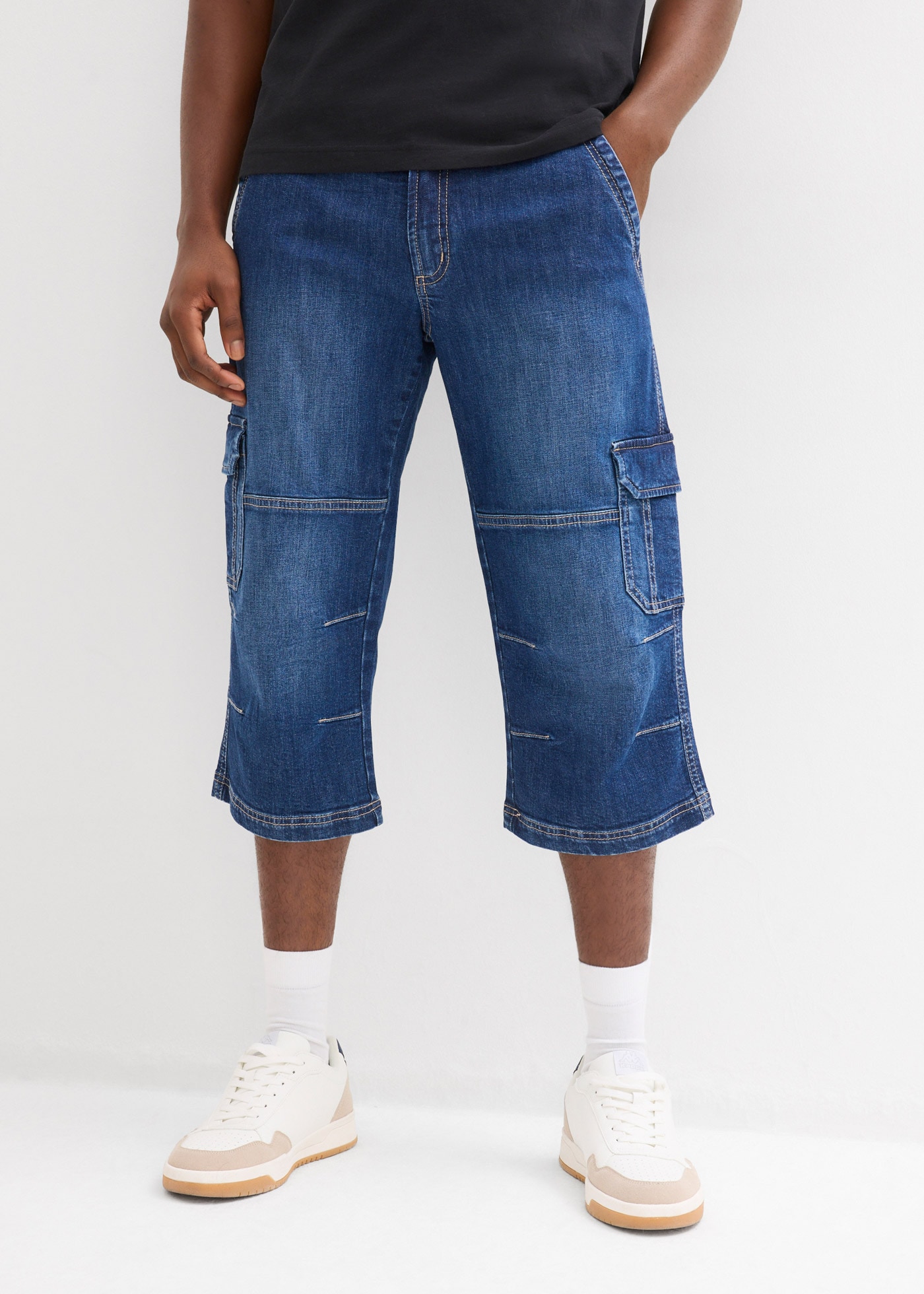 Image of bonprix 3/4-Jeans regular fit, mit Elasthan-Anteil, mit Ziernähten, mit Waschung