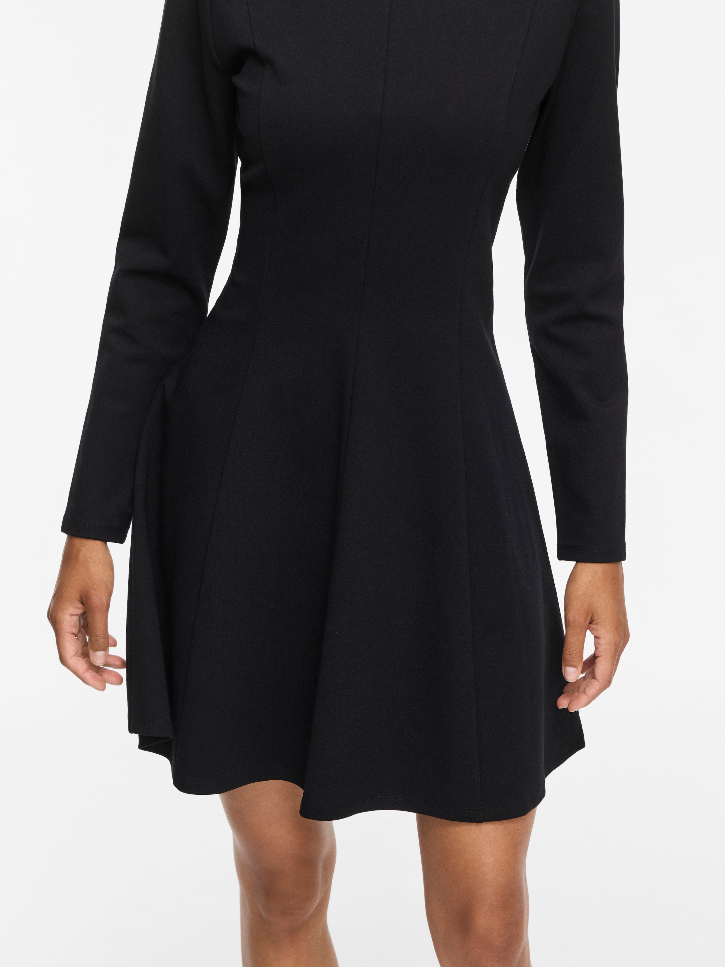 Image of Vila Minikleid "VISIBA BOAT NECK L/S DRESS - NOOS" Viskosemischung, eng geschnitten