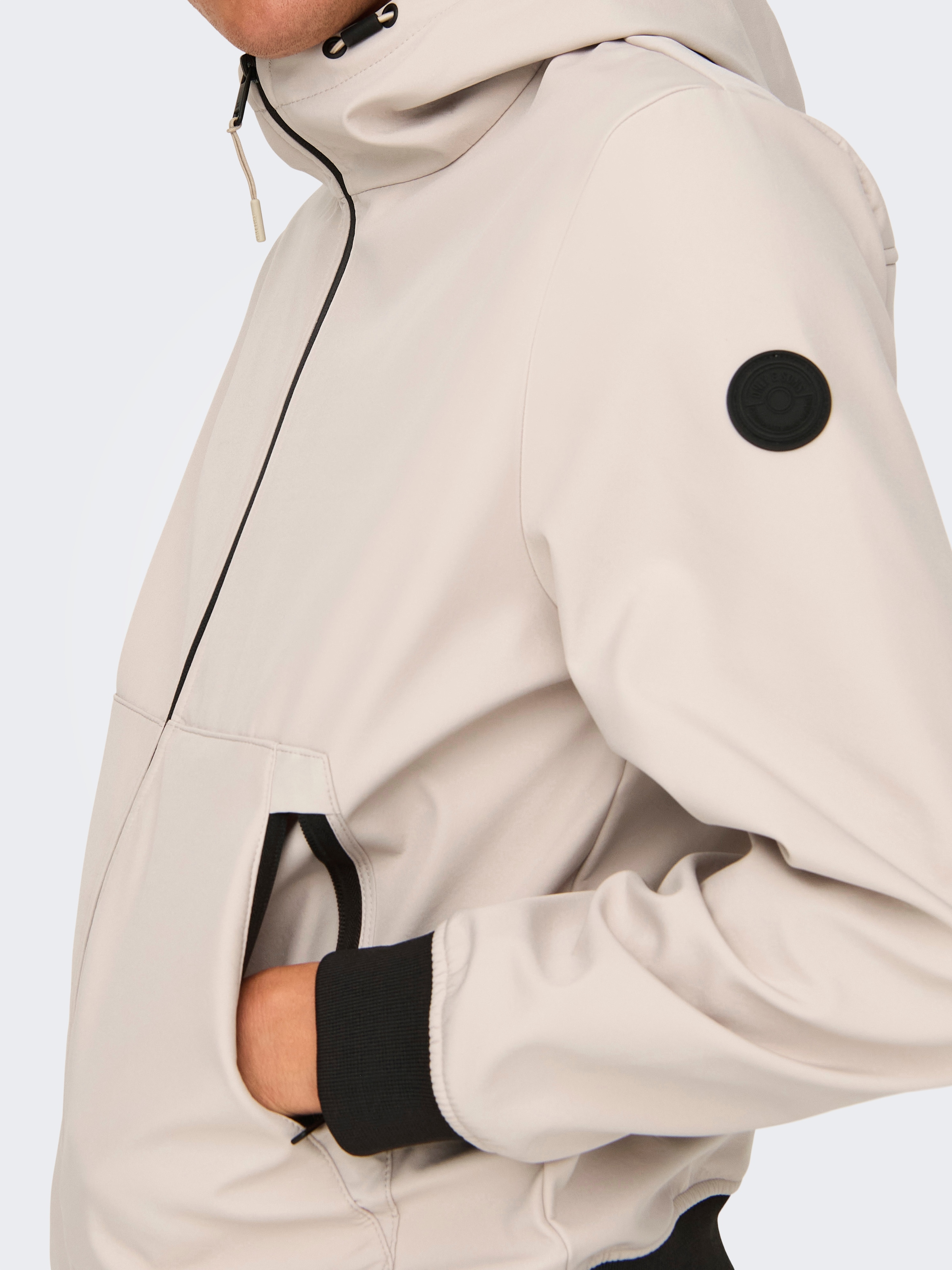 ONLY & SONS Veste softshell »ONSBOWIE SOFTSHELL BOMBER NOOS« avec capuche