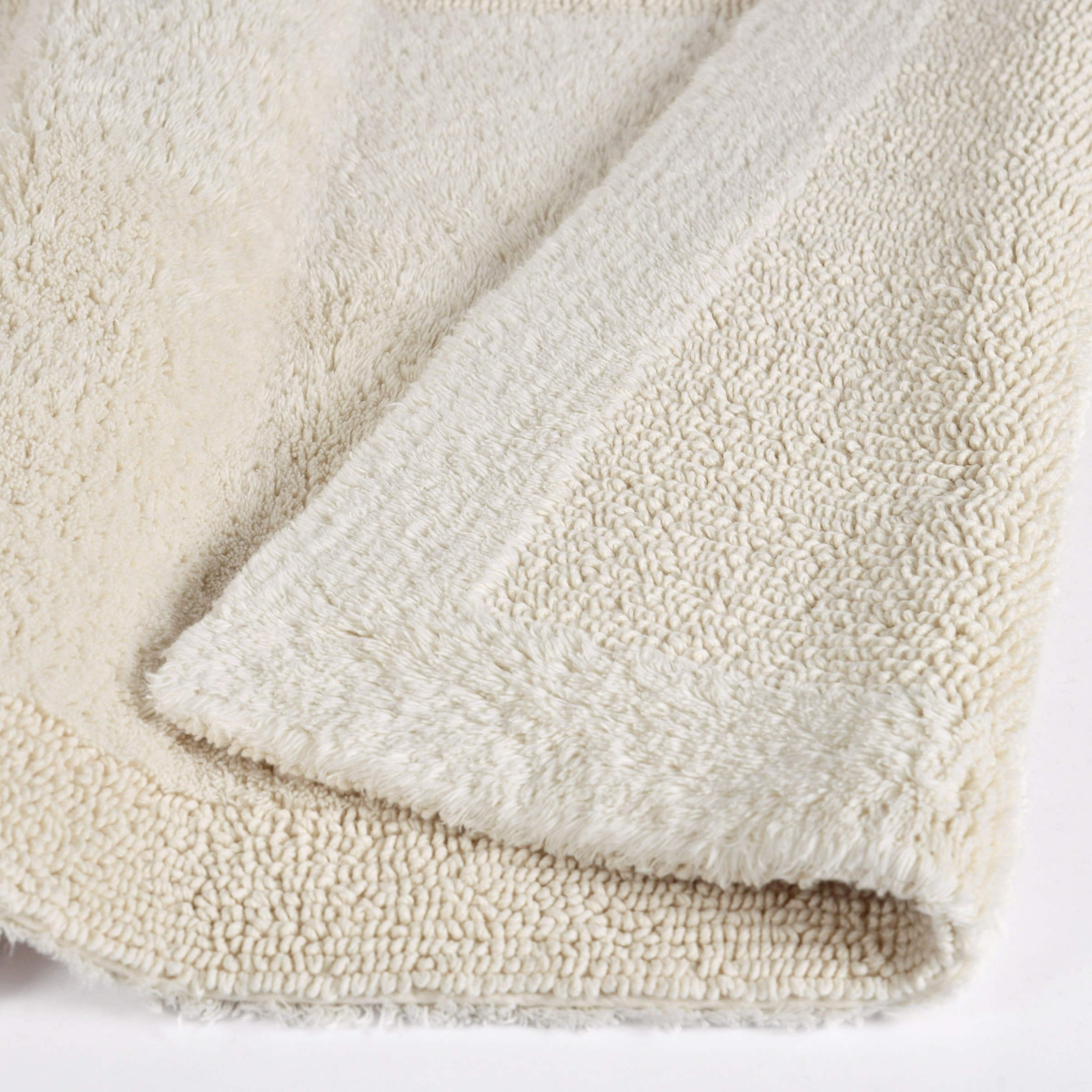 my home Badematte »Kapra, Badvorleger, Badezimmer Teppich«, beidseitig nutzbar-fussbodenheizungsgeeignet-strapazierfähig, mit Bordüre, Badteppich, Badematte, Baumwolle