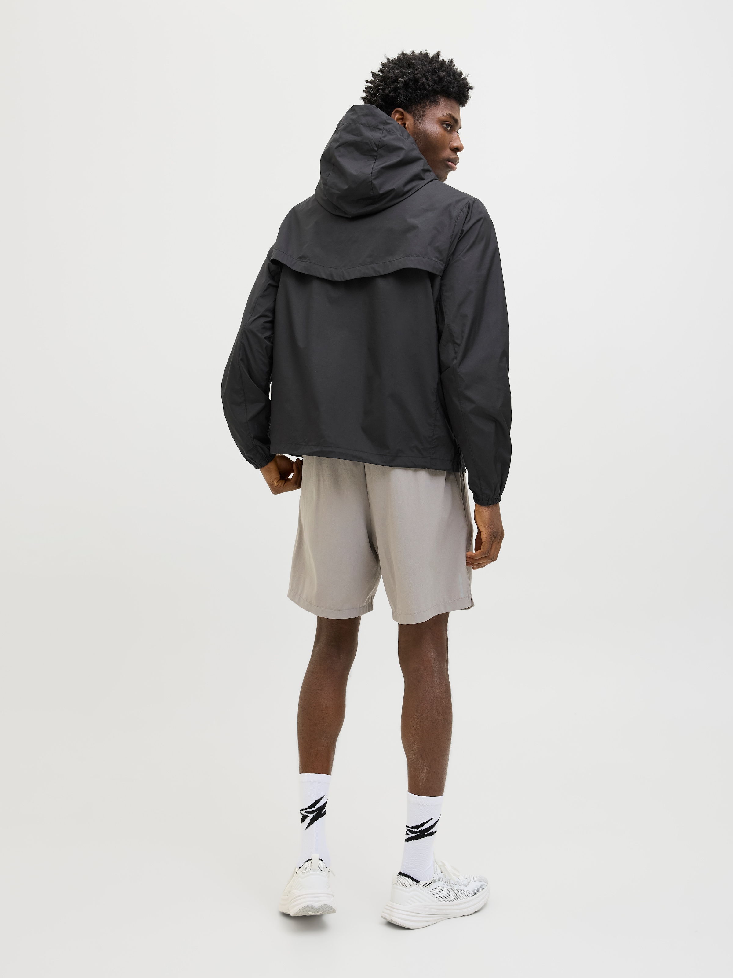 Jack & Jones Windbreaker »JCOCNZ PARIS WINDBREAKER JACKET NOOS«, mit Kapuze