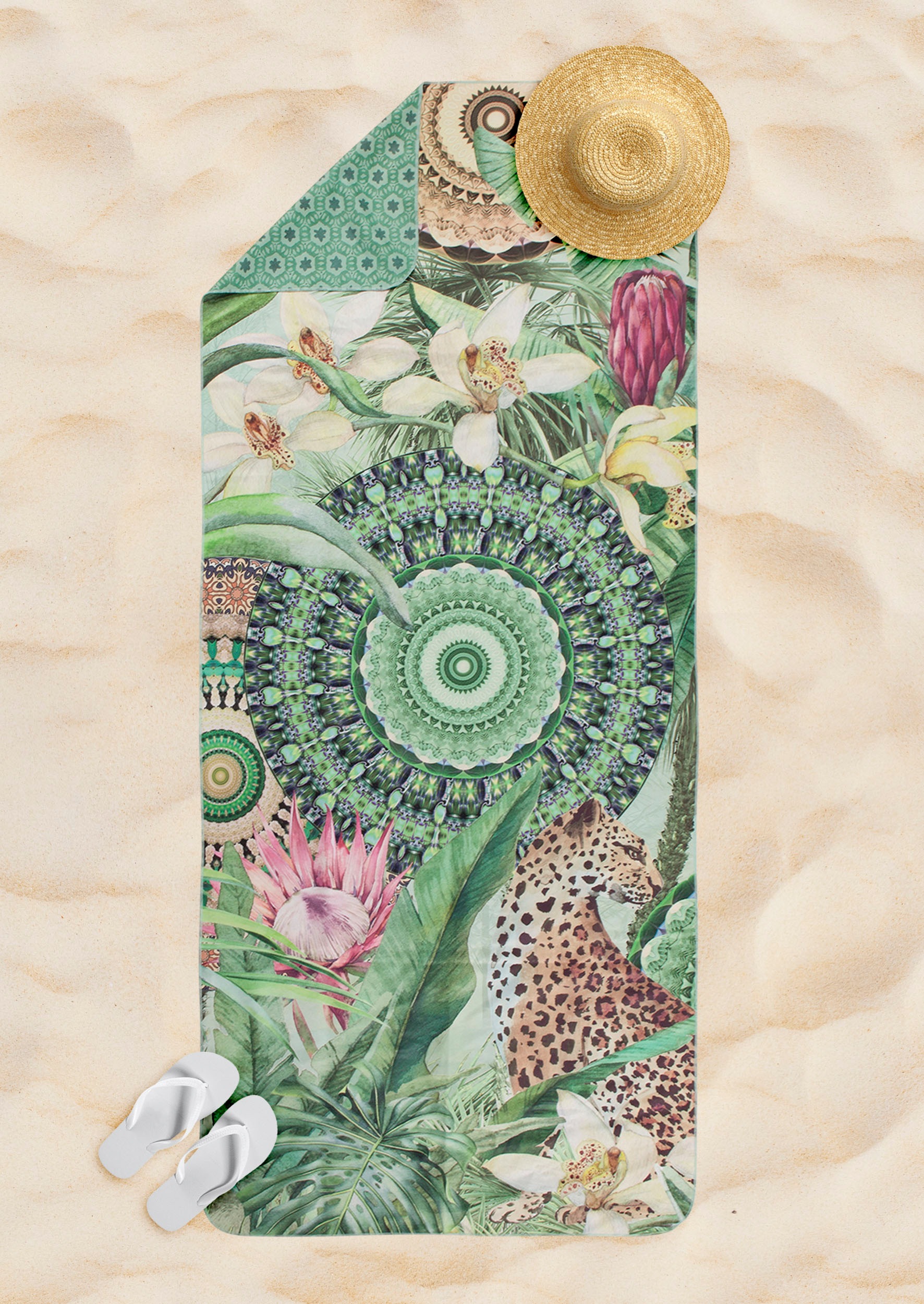 hip Strandtuch »Abhita«, (1 St., Strandtuch 100 x 180 cm), Baumwolle, Velours, 100x180, Weich, Strand, Erwachsen, Tropisch, Grün