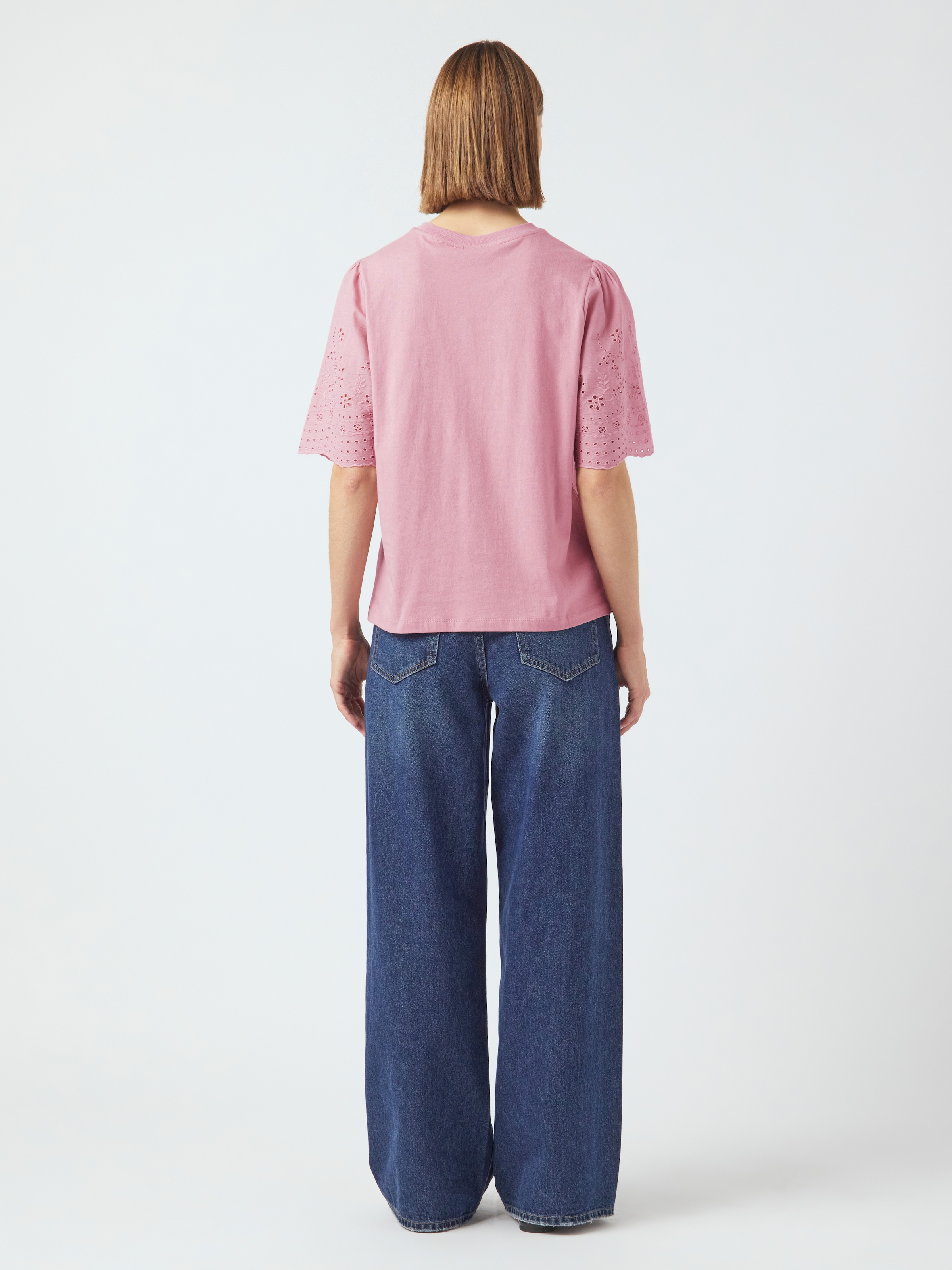 Y.A.S Kurzarmshirt »YASLEX SS TOP W. EMB SLEEVES S. NOOS« mit Lochstickerei