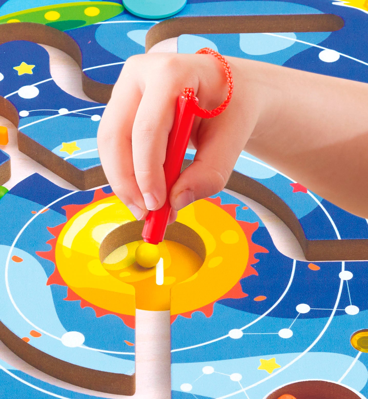 Hape Spielcenter »Labyrinth- & Tangram-Tafel „Weltraum”«