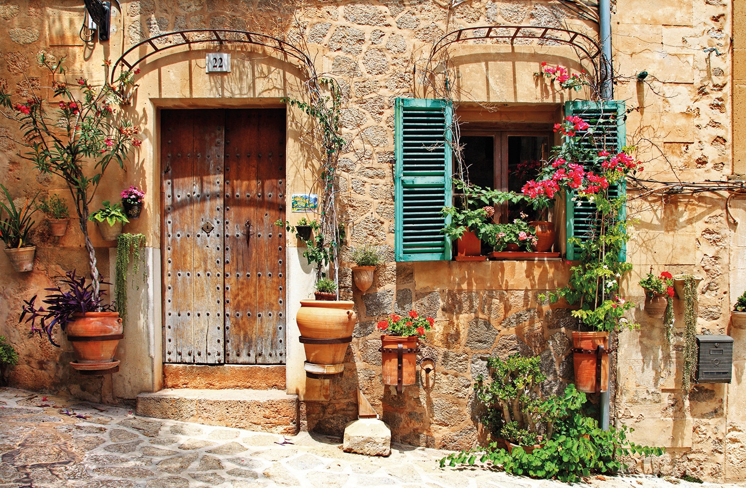 Image of Papermoon Fototapete "Charming Street" glatt