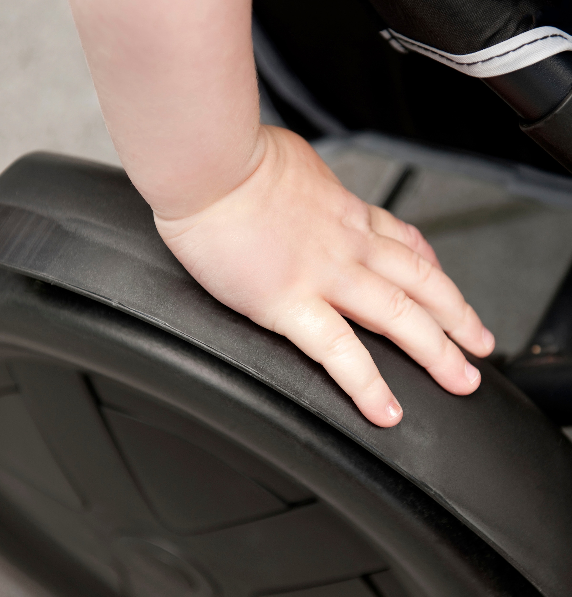 Hauck Poussette pour frères et sœurs »Freerider black« 15 kilos mit schwenk- und feststellbarem Vorderrad