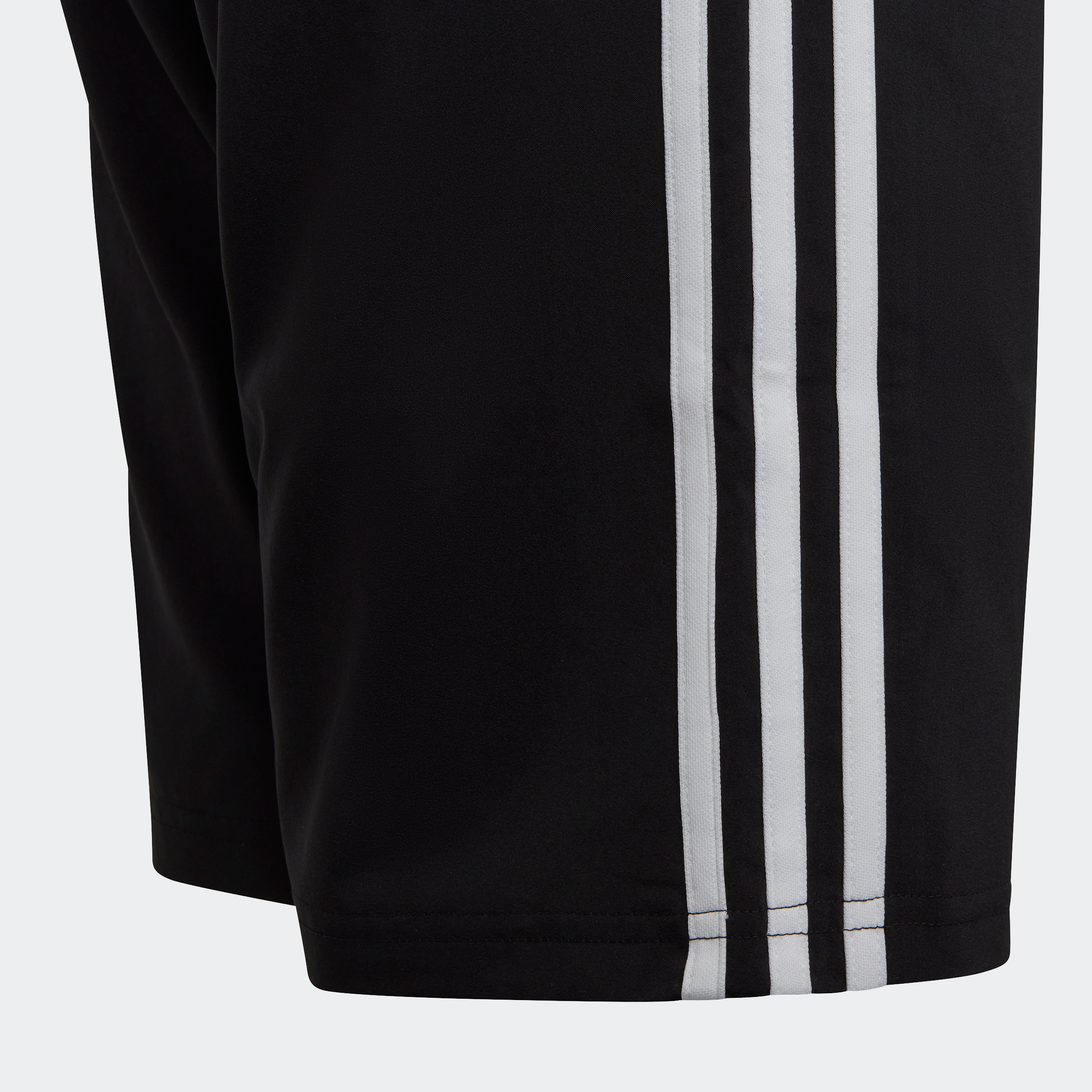 adidas Sportswear Shorts »ESSENTIALS 3-STREIFEN WOVEN«, (1 tlg.)