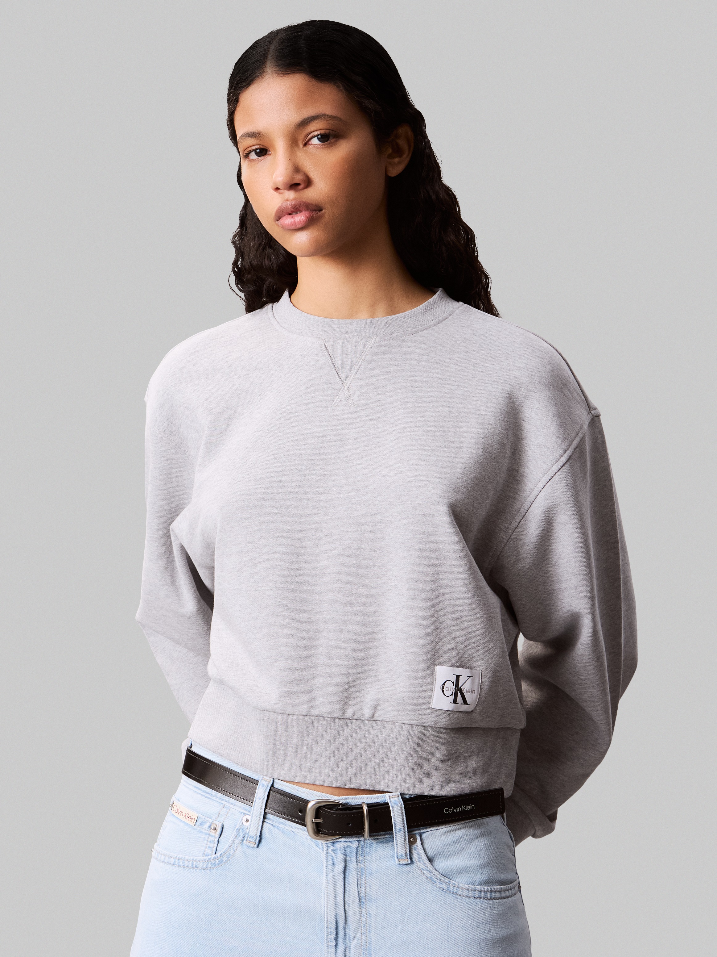 Image of Calvin Klein Jeans Sweatshirt "FRENCH TERRY WOVEN LABEL CREW", Regular fit mit Rundhalsausschnitt
