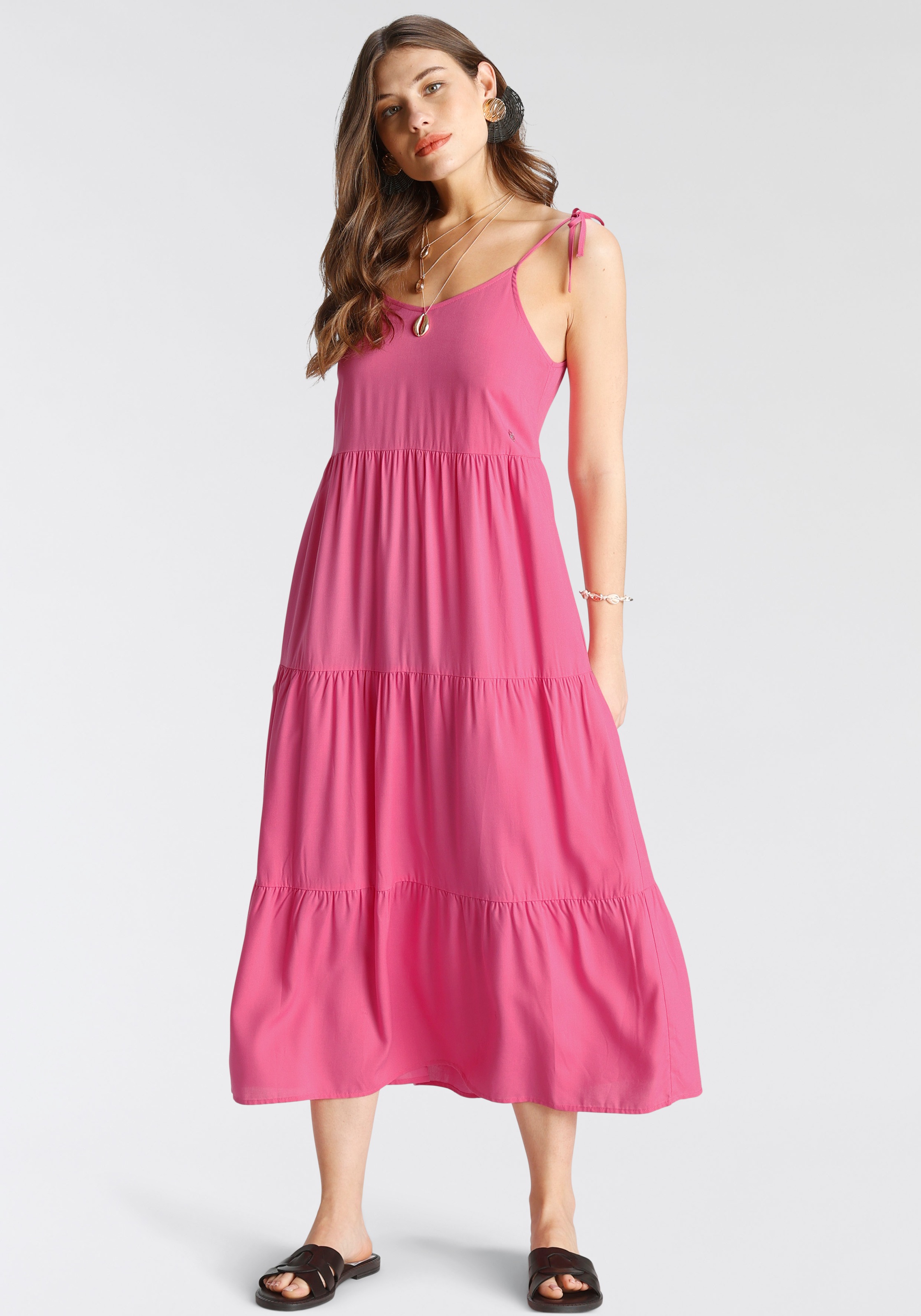 Image of Tamaris Spaghettikleid, in trendy Midilänge bei Ackermann Versand Schweiz